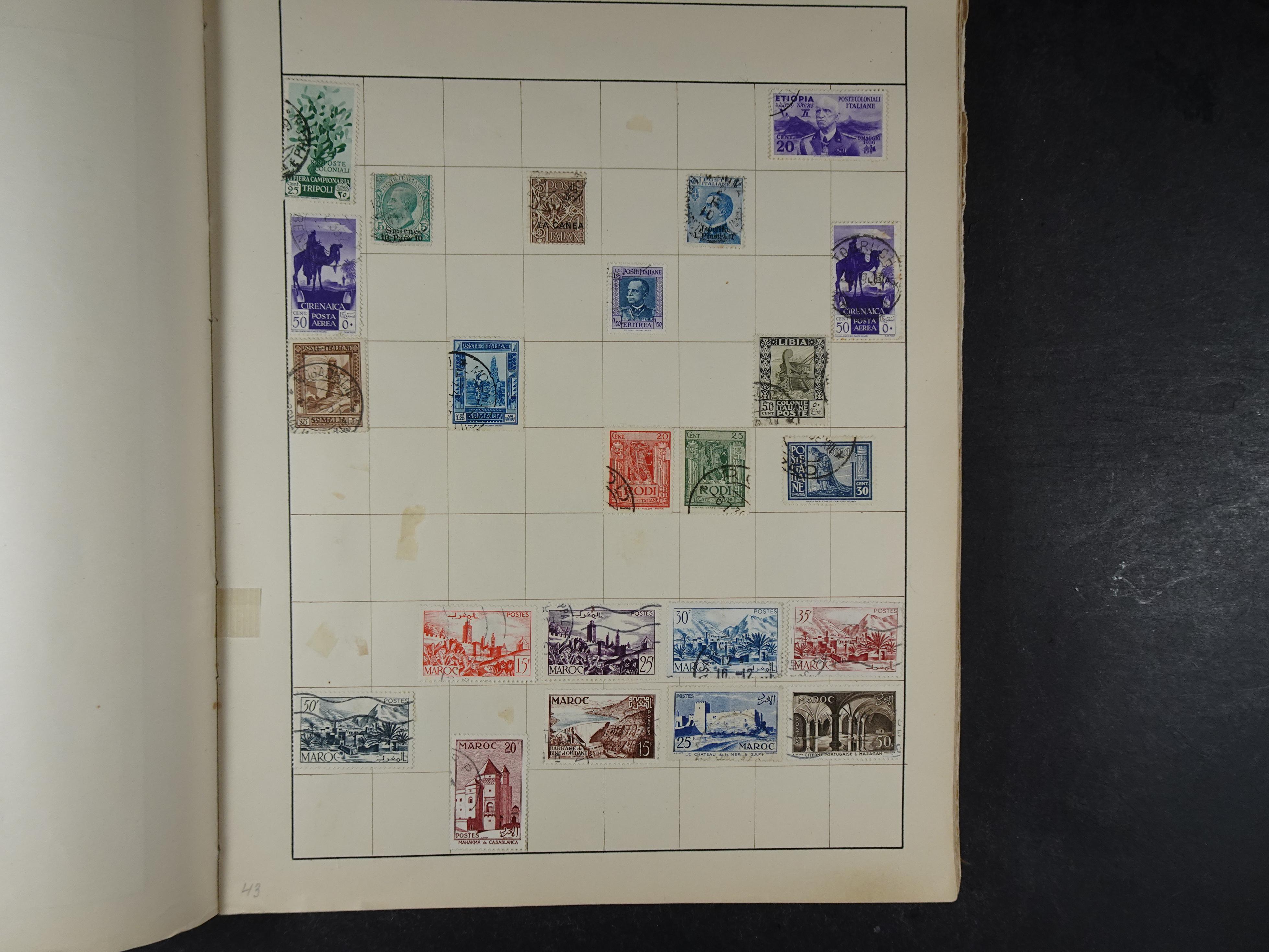 Mooie verzameling met ook China en Japan. 45