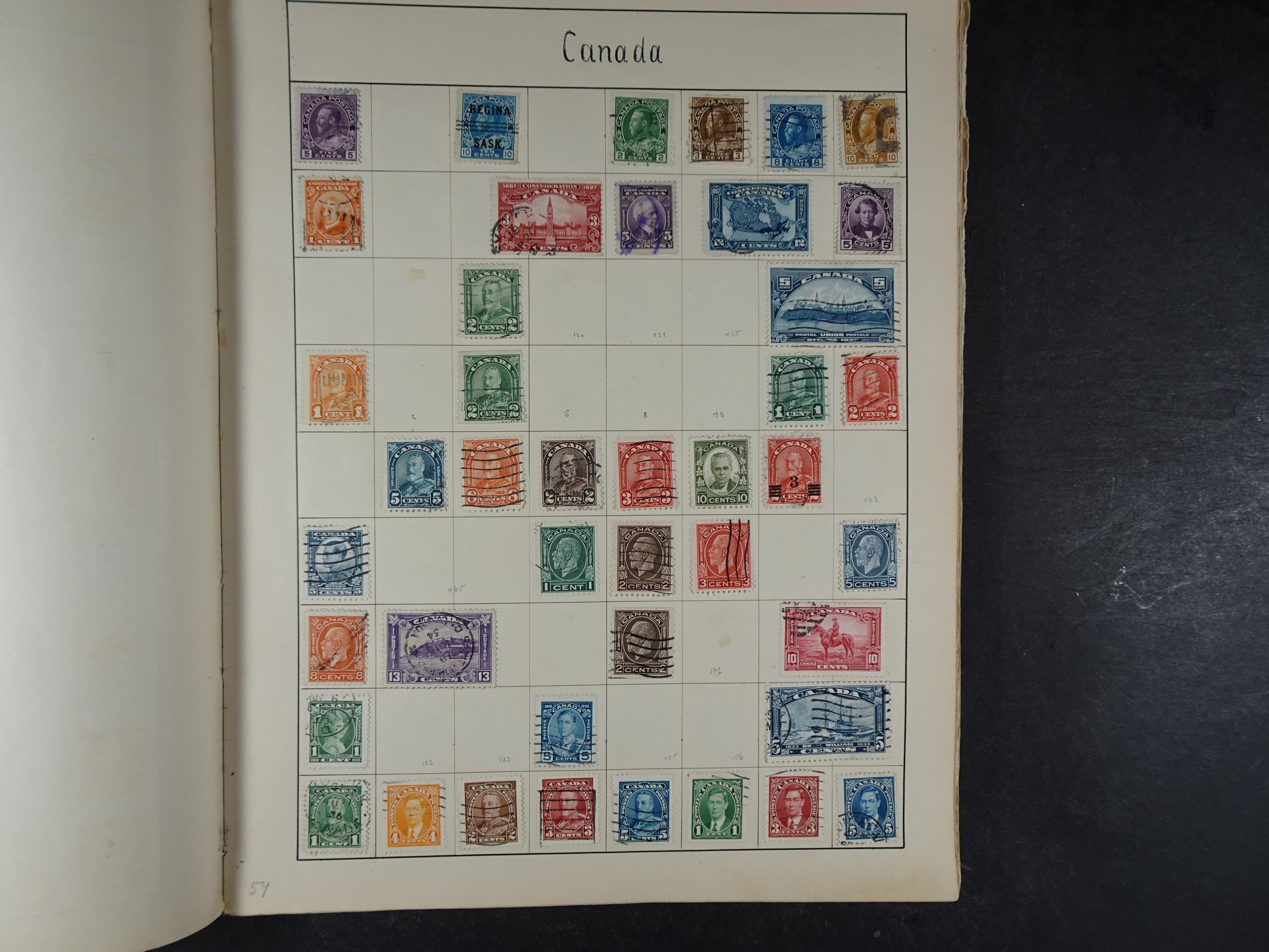 Mooie verzameling met ook China en Japan. 56