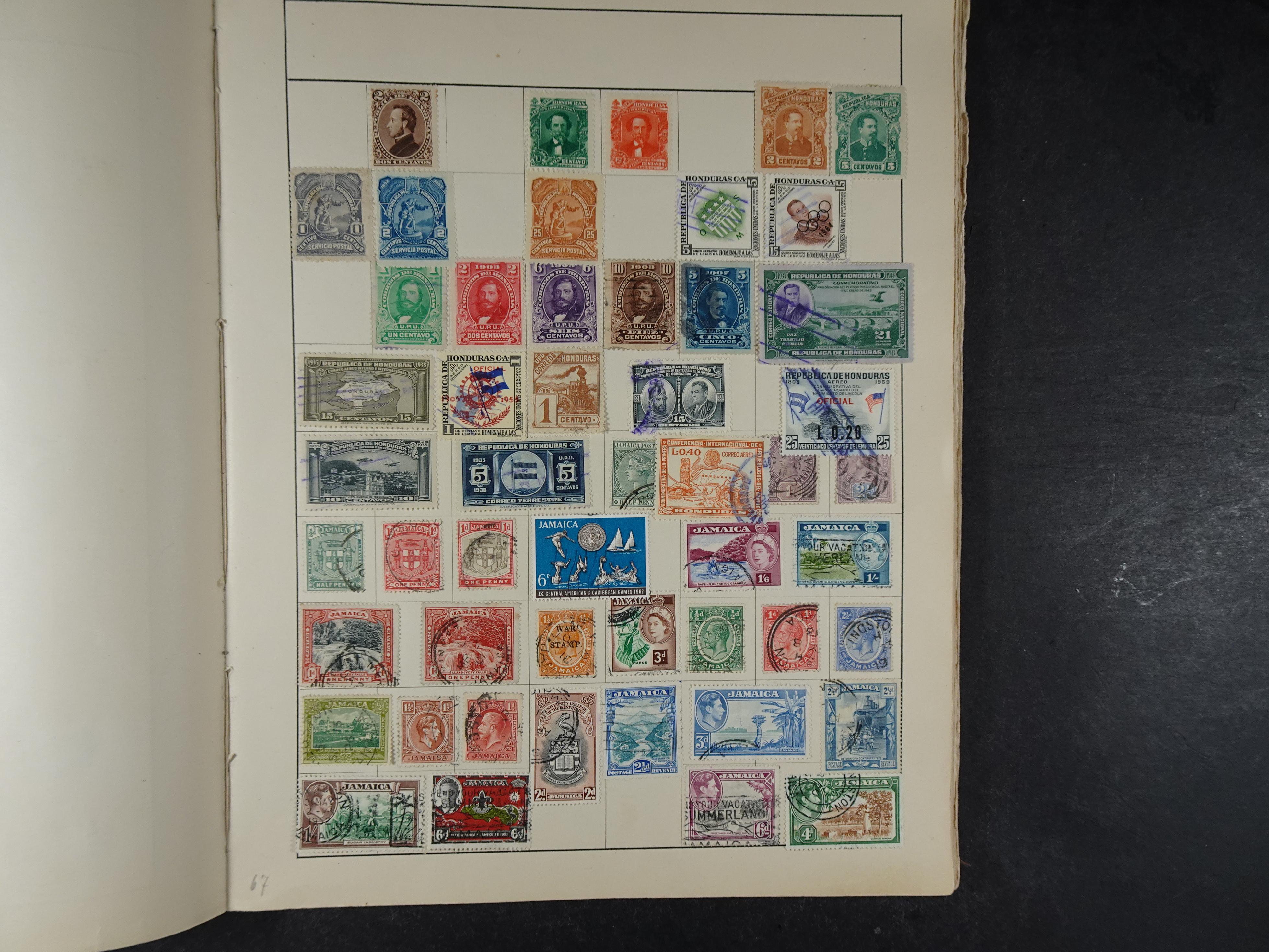 Mooie verzameling met ook China en Japan. 69