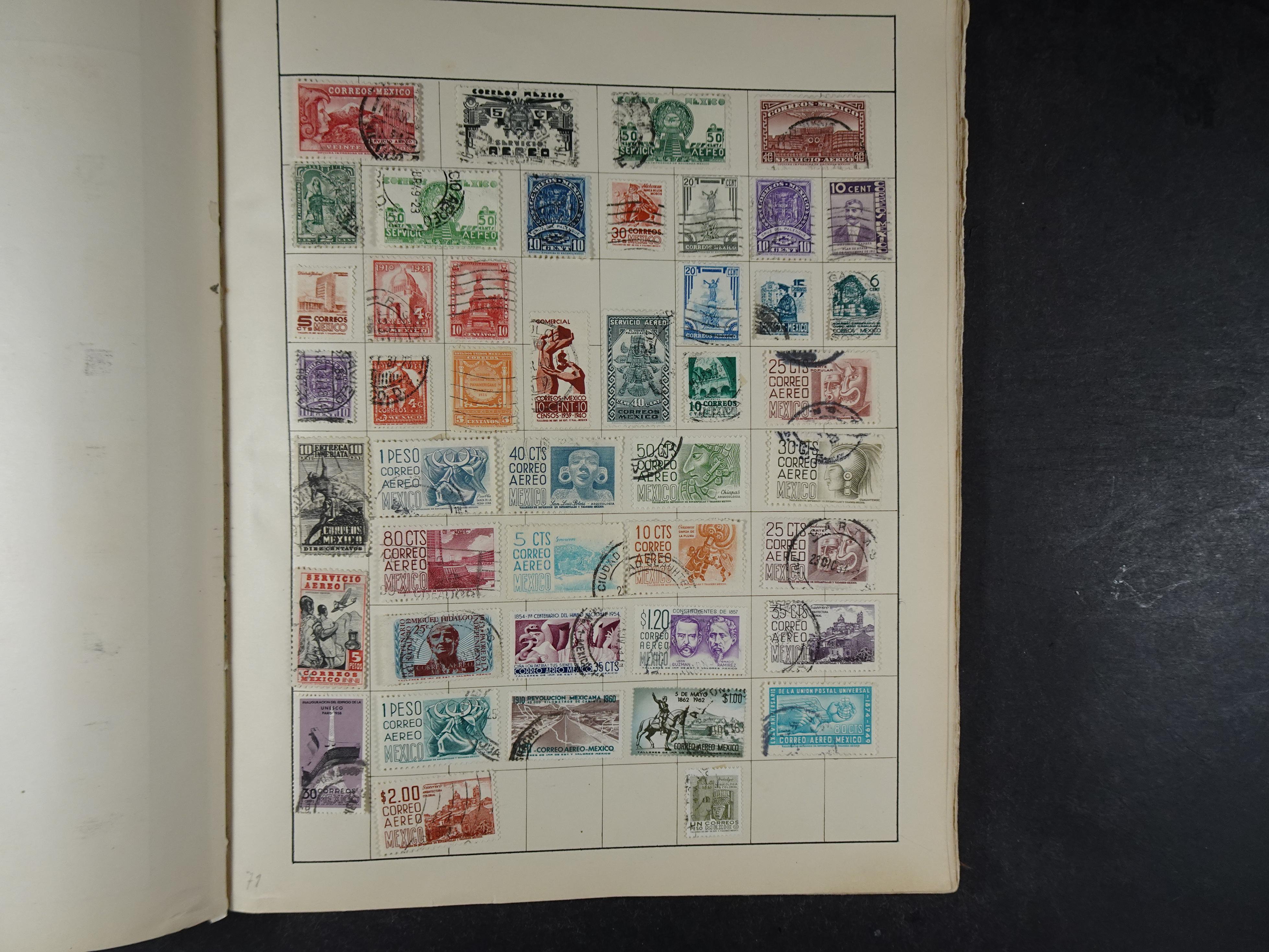 Mooie verzameling met ook China en Japan. 74