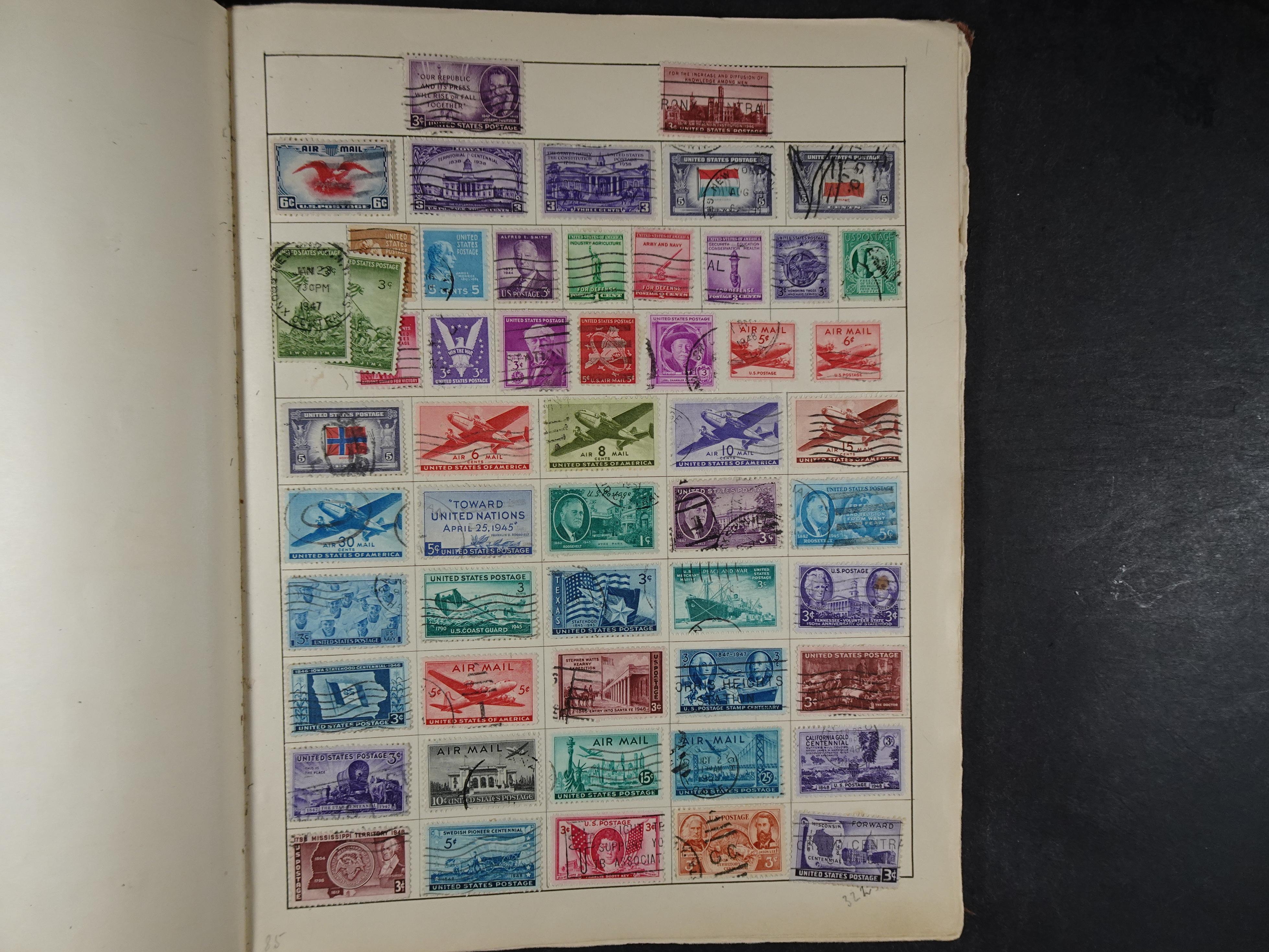 Mooie verzameling met ook China en Japan. 90