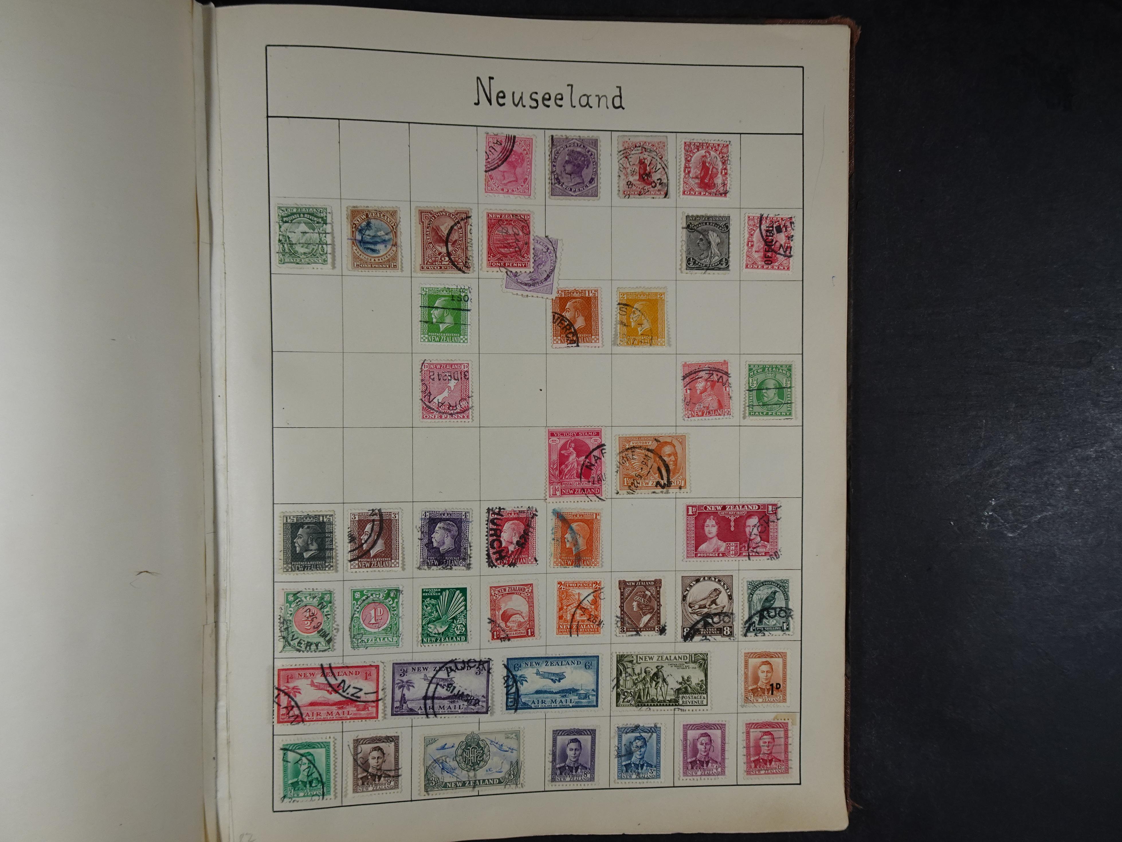 Mooie verzameling met ook China en Japan. 94