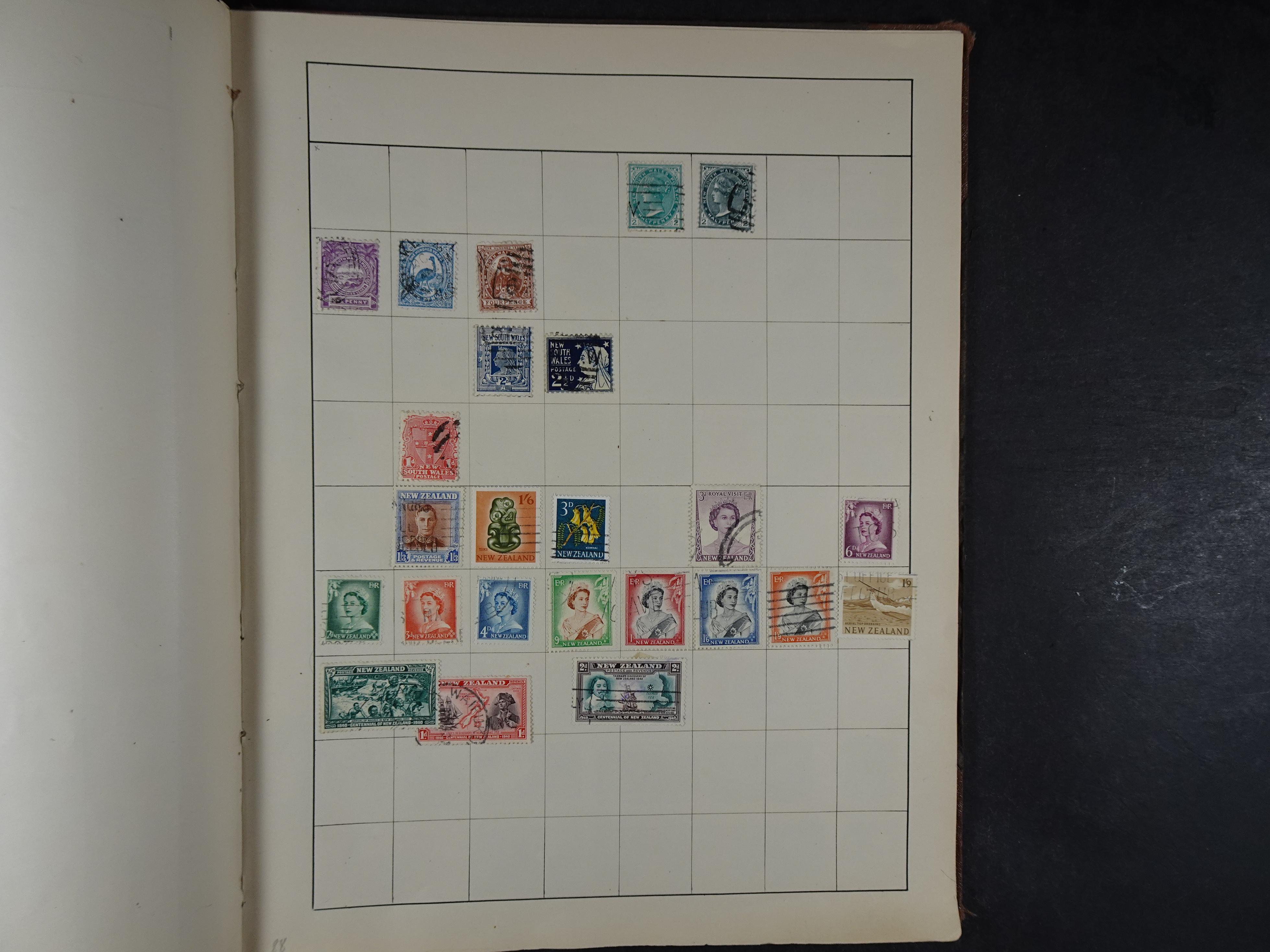 Mooie verzameling met ook China en Japan. 95