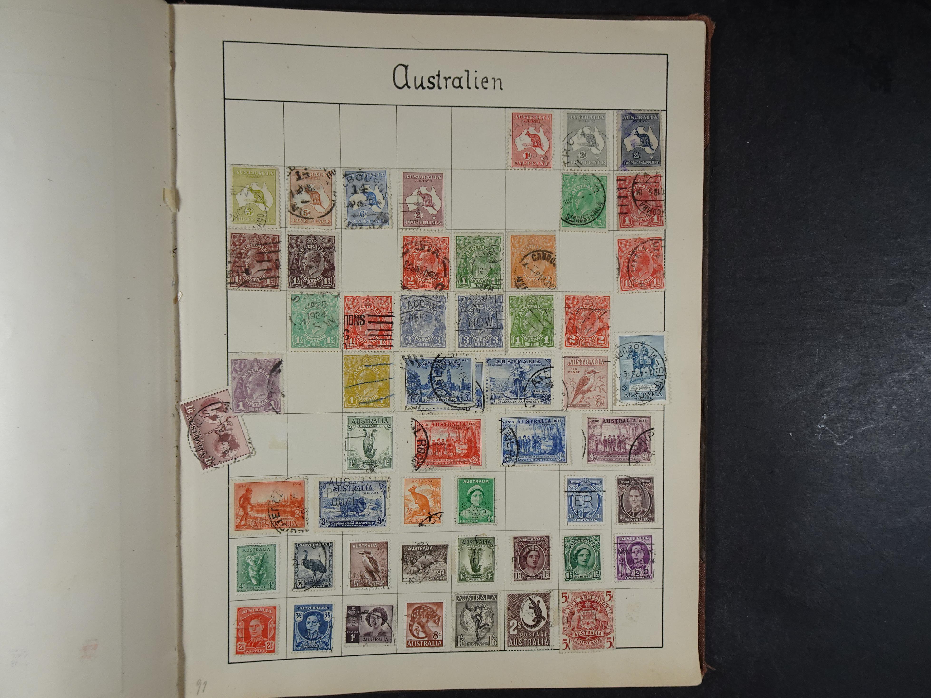 Mooie verzameling met ook China en Japan. 98