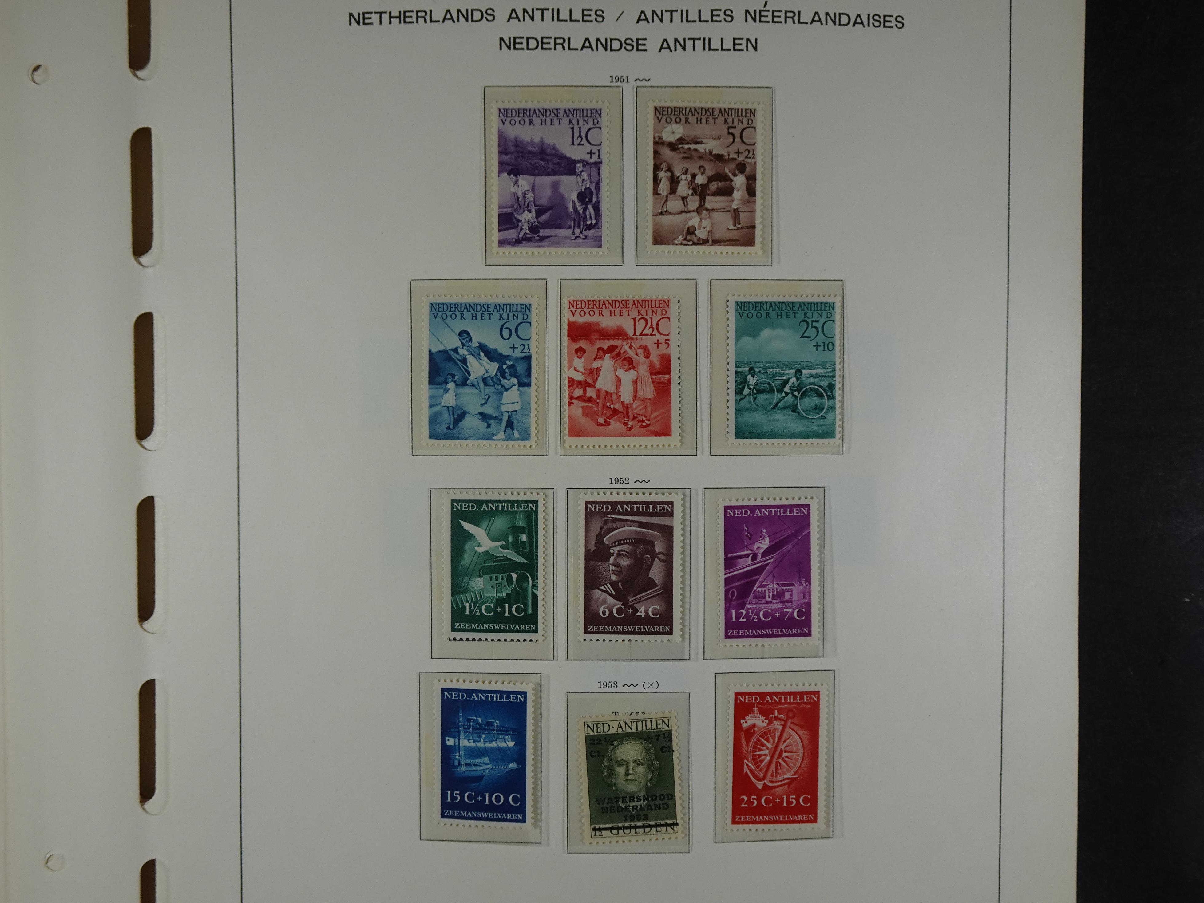 1949 - 2010 compleet postfris op ENFACE NA, deze heeft lichte plakker 2