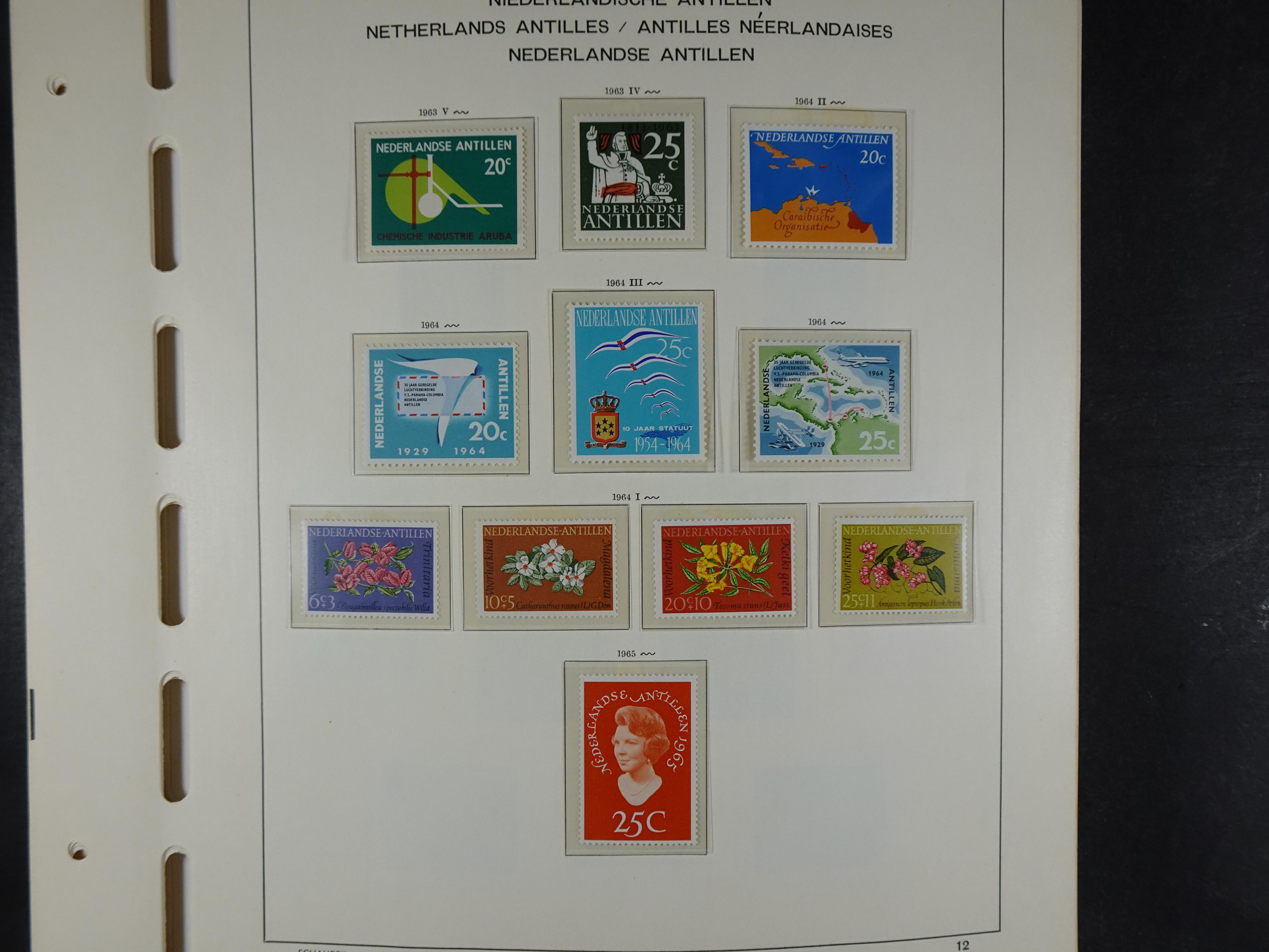 1949 - 2010 compleet postfris op ENFACE NA, deze heeft lichte plakker 14