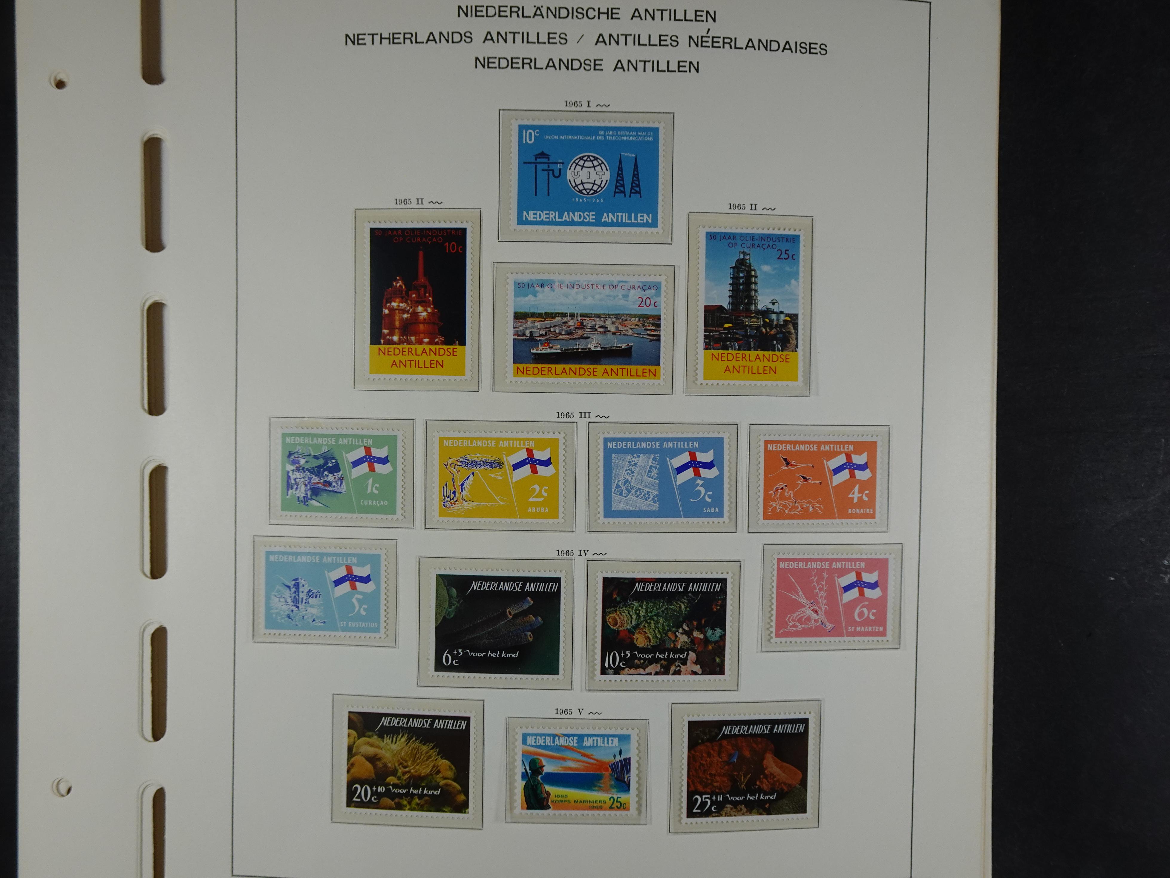 1949 - 2010 compleet postfris op ENFACE NA, deze heeft lichte plakker 15