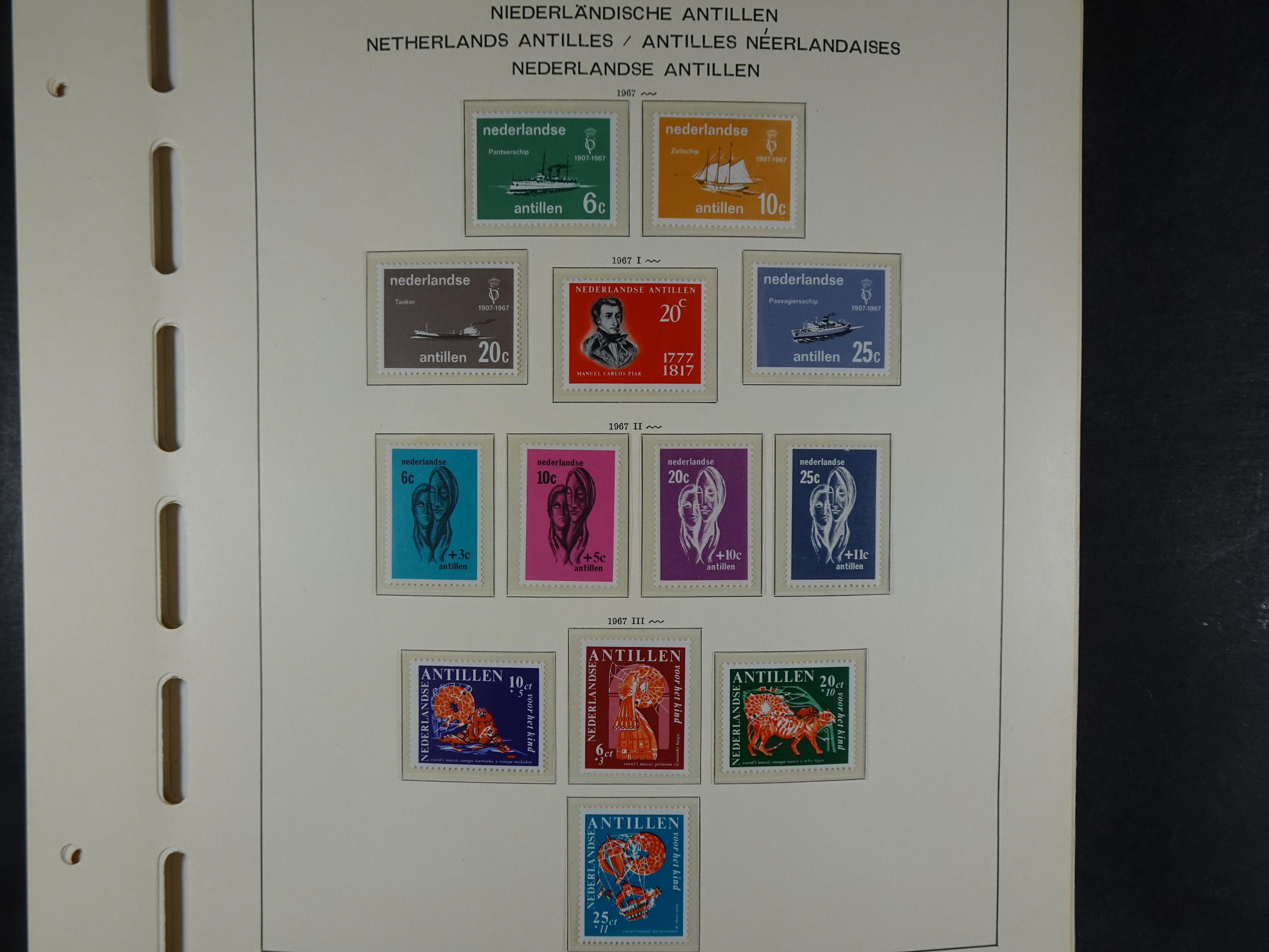 1949 - 2010 compleet postfris op ENFACE NA, deze heeft lichte plakker 17