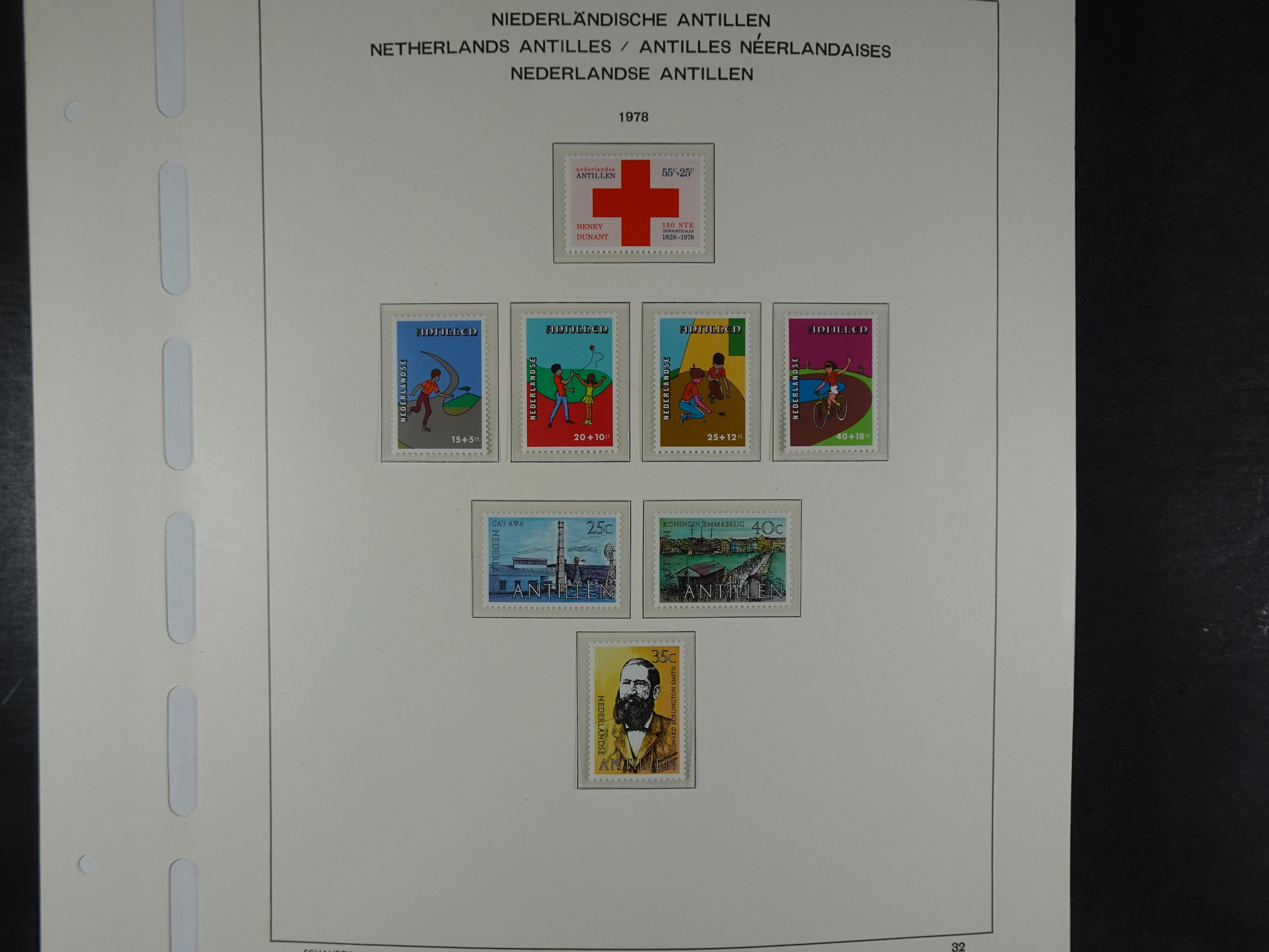 1949 - 2010 compleet postfris op ENFACE NA, deze heeft lichte plakker 35