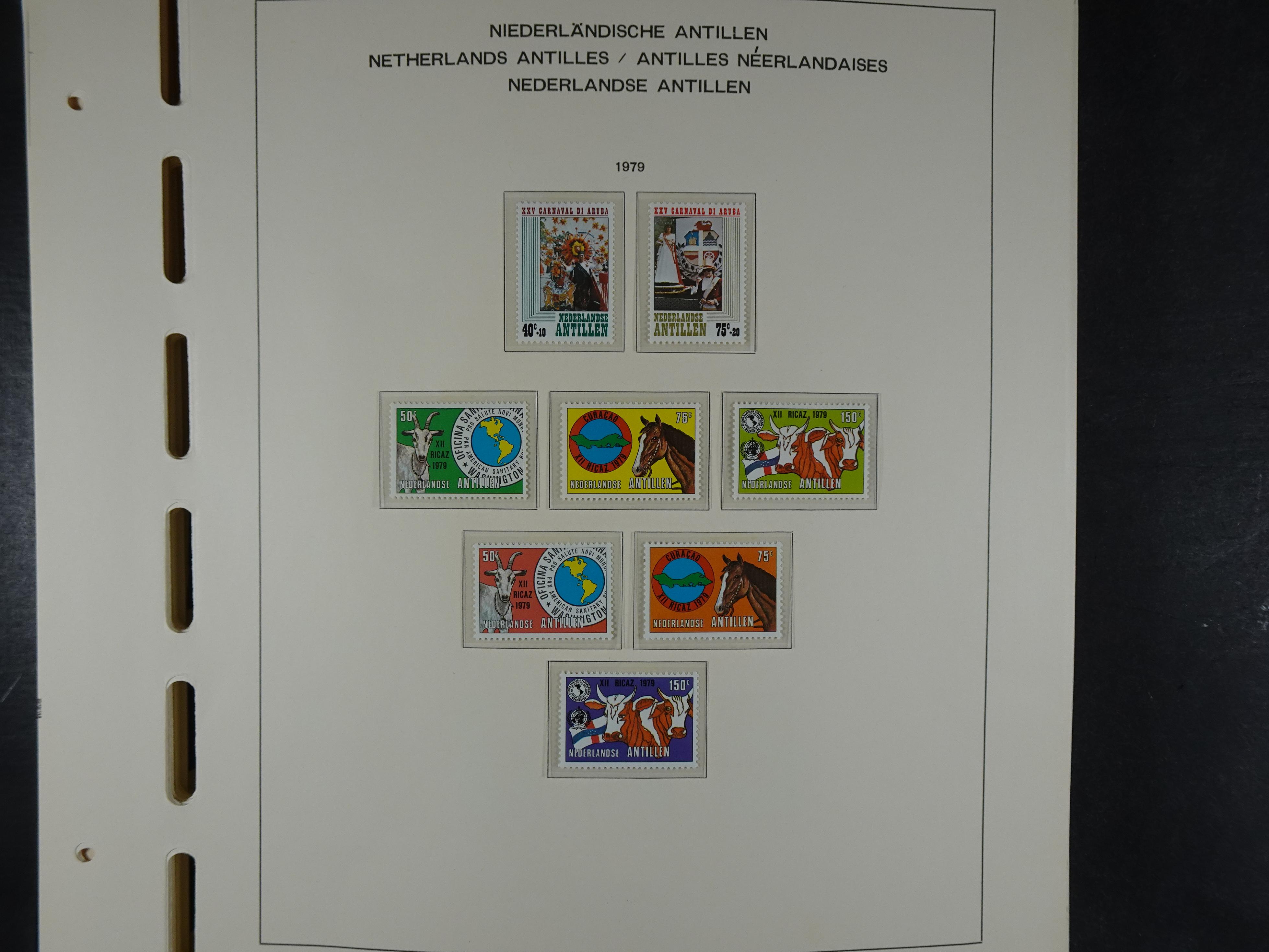 1949 - 2010 compleet postfris op ENFACE NA, deze heeft lichte plakker 37