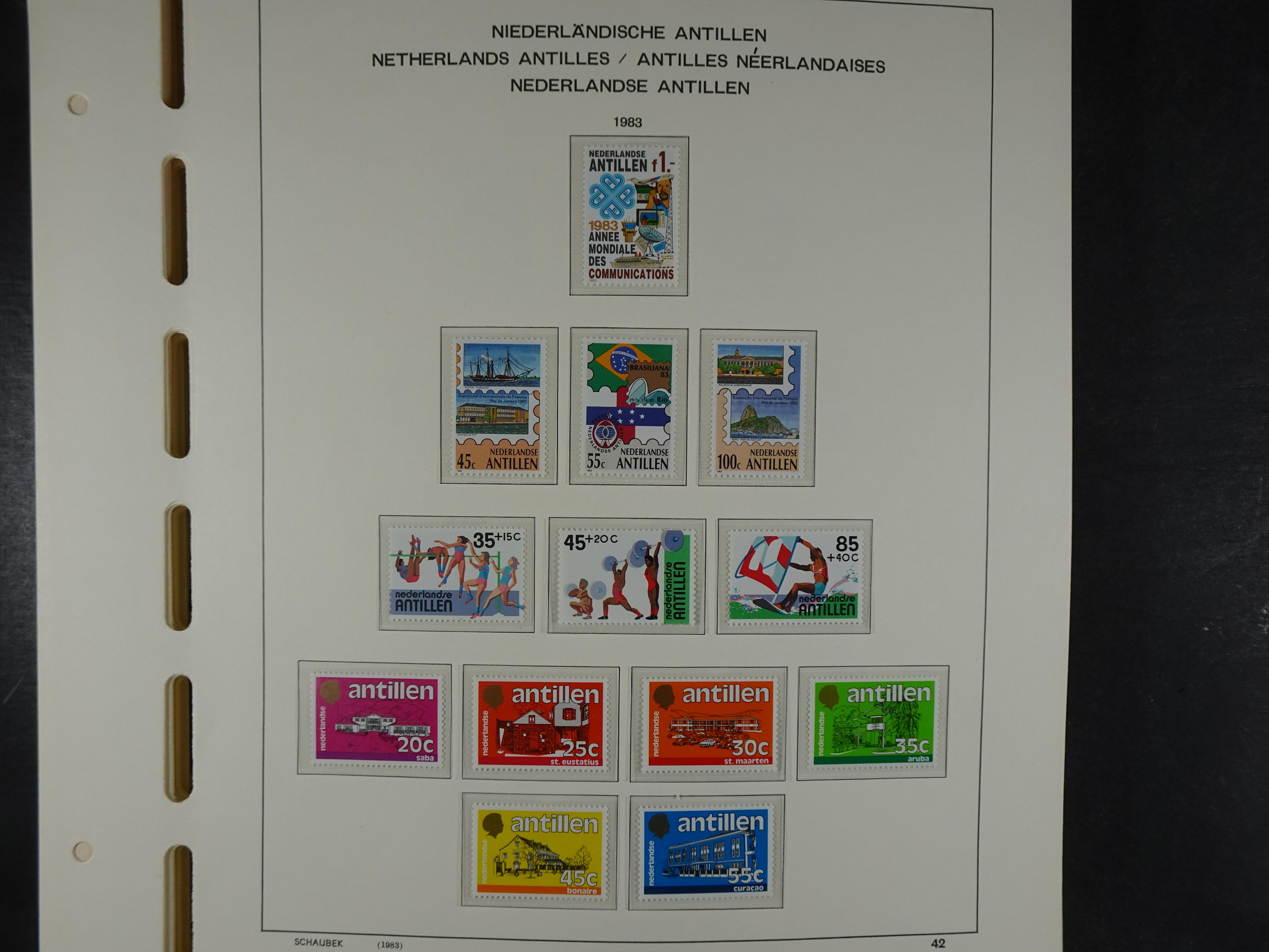 1949 - 2010 compleet postfris op ENFACE NA, deze heeft lichte plakker 46