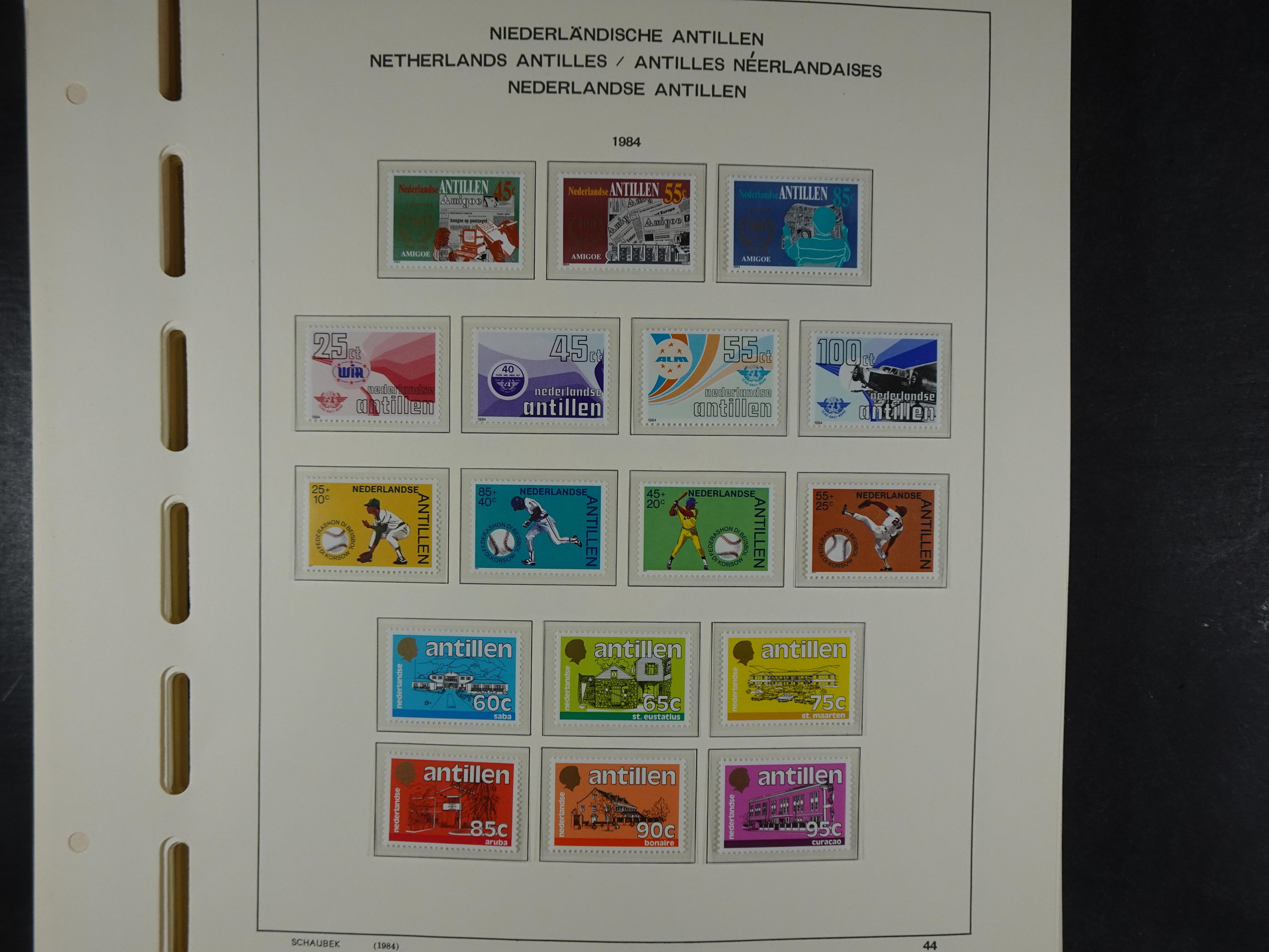 1949 - 2010 compleet postfris op ENFACE NA, deze heeft lichte plakker 48