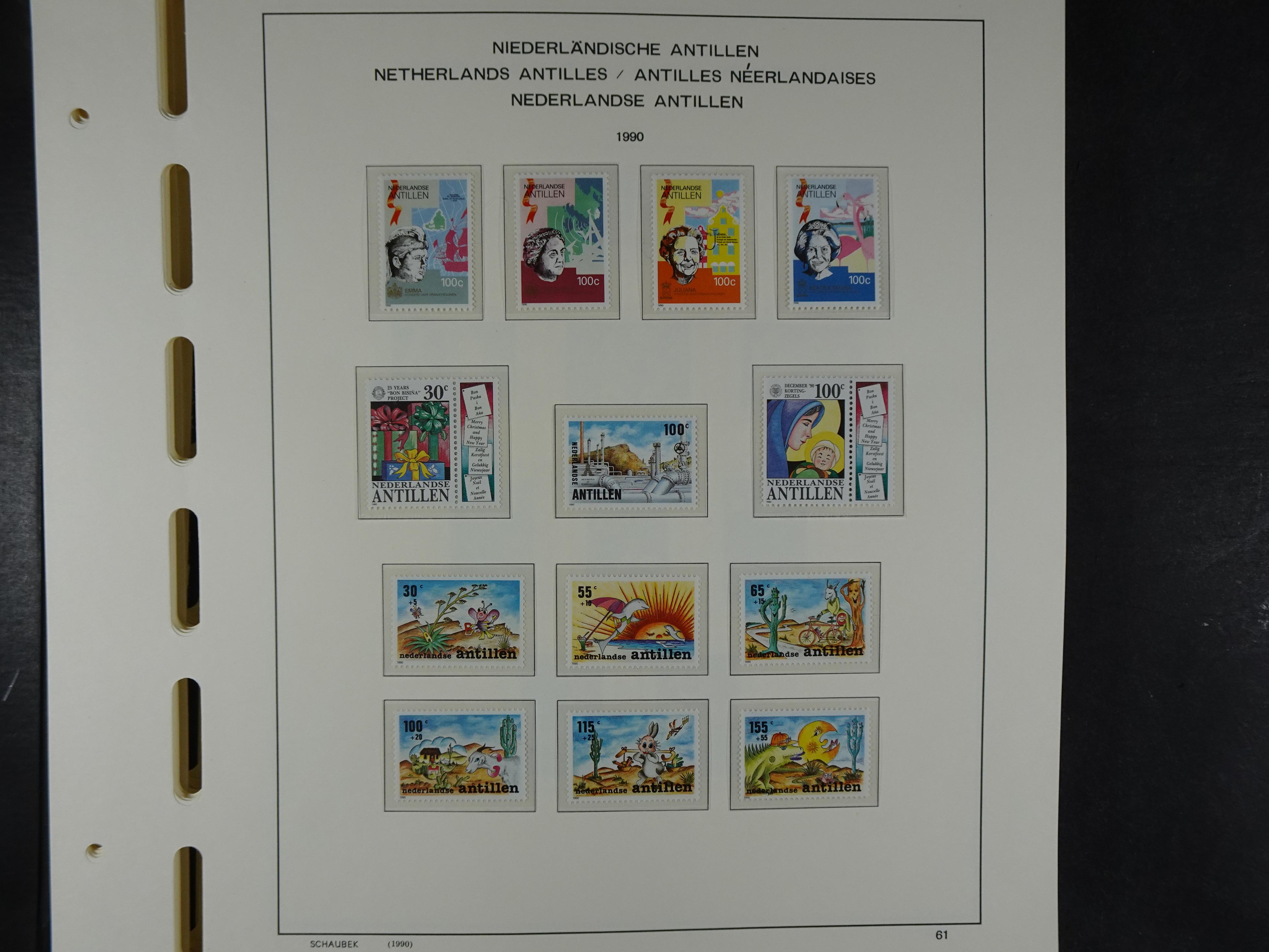 1949 - 2010 compleet postfris op ENFACE NA, deze heeft lichte plakker 66