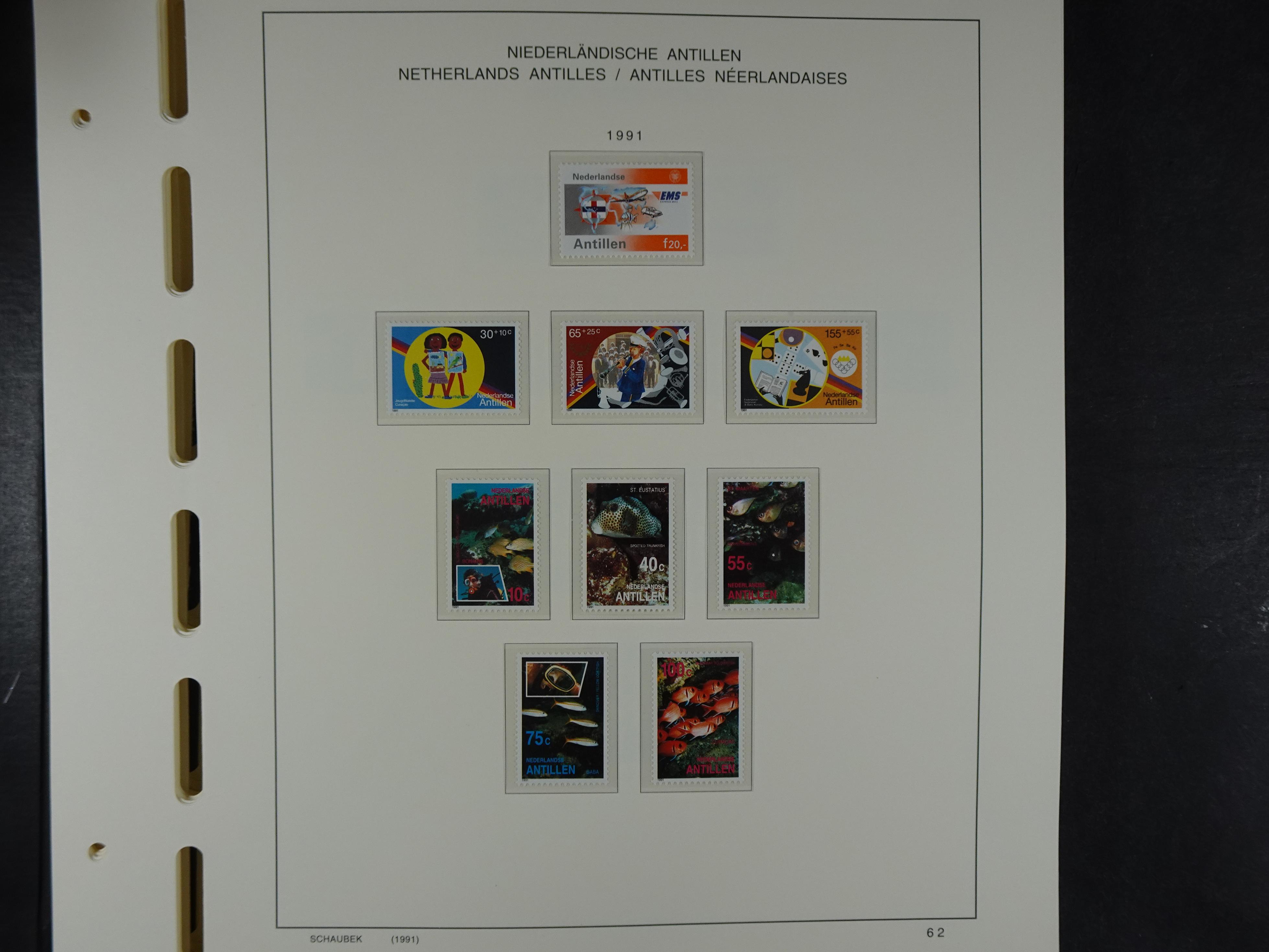 1949 - 2010 compleet postfris op ENFACE NA, deze heeft lichte plakker 67