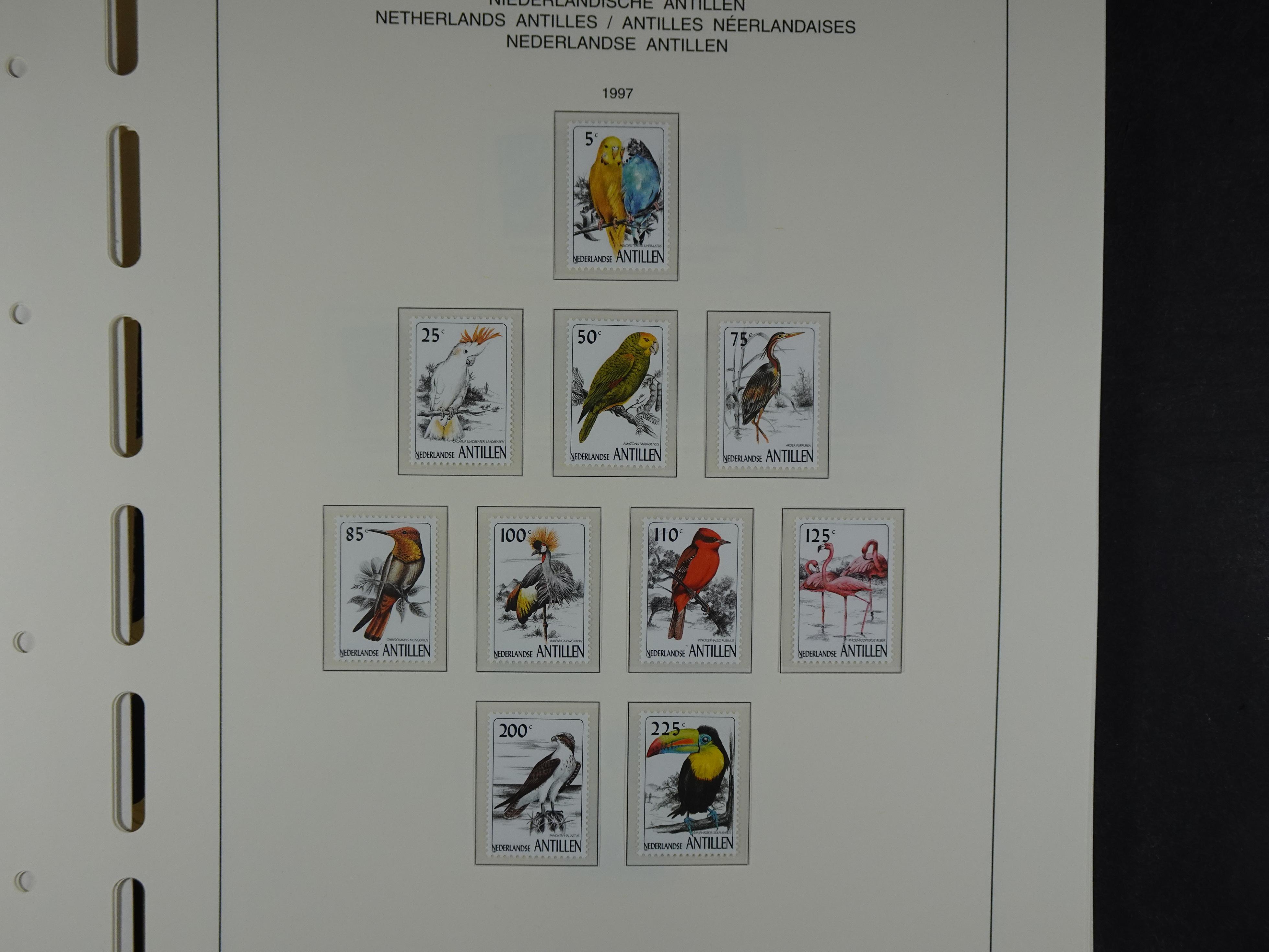 1949 - 2010 compleet postfris op ENFACE NA, deze heeft lichte plakker 85