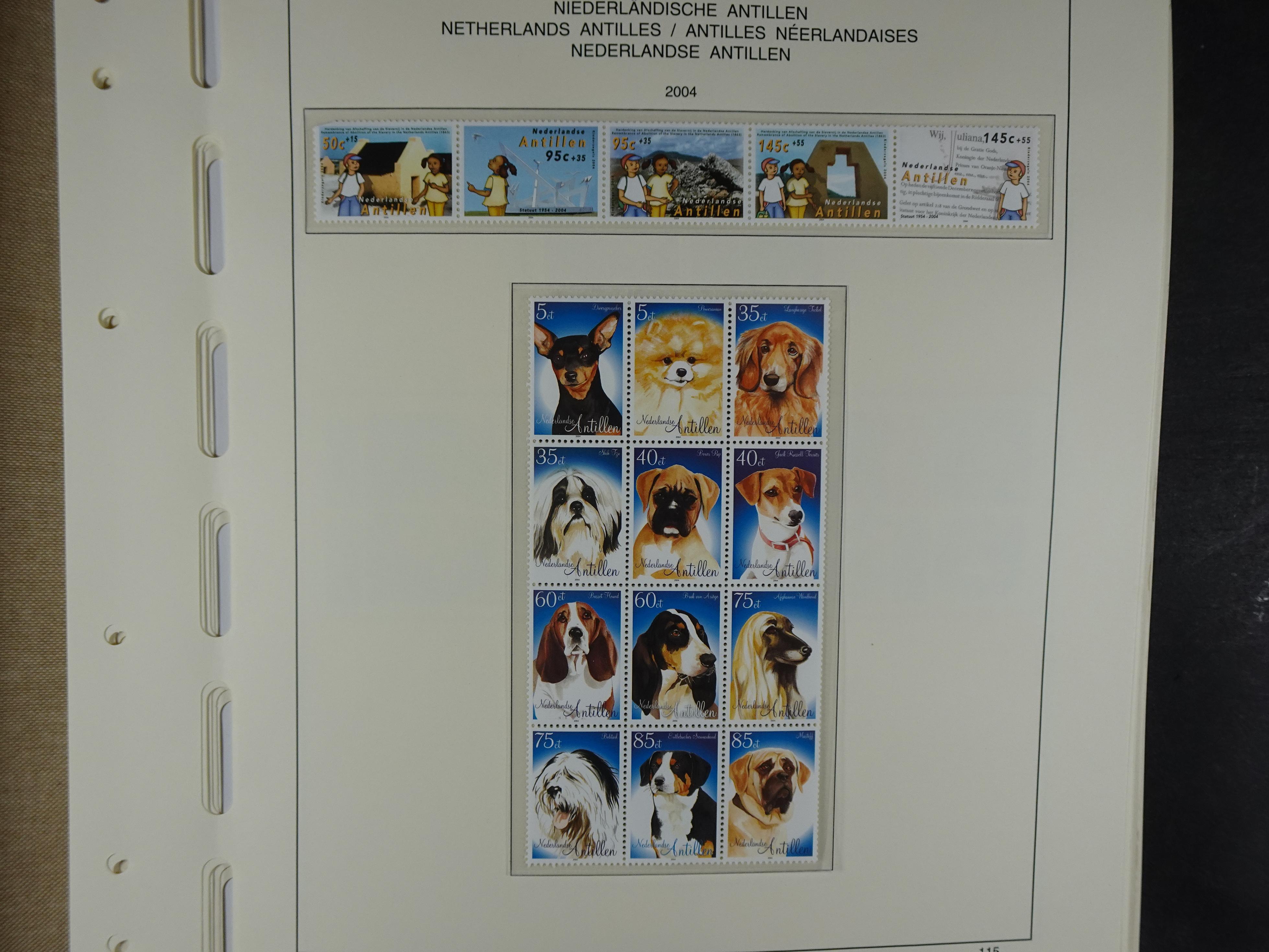 1949 - 2010 compleet postfris op ENFACE NA, deze heeft lichte plakker 120