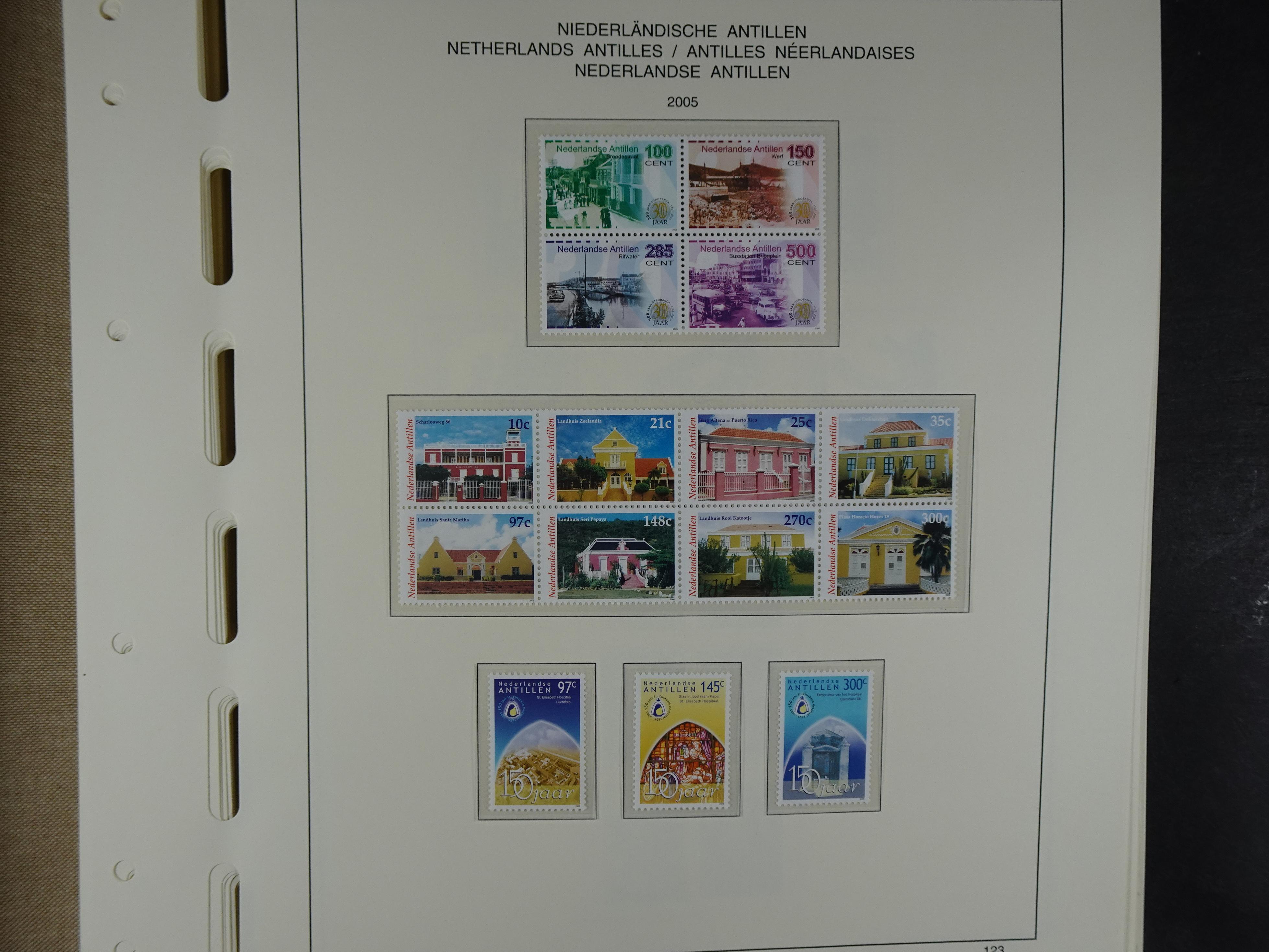 1949 - 2010 compleet postfris op ENFACE NA, deze heeft lichte plakker 131