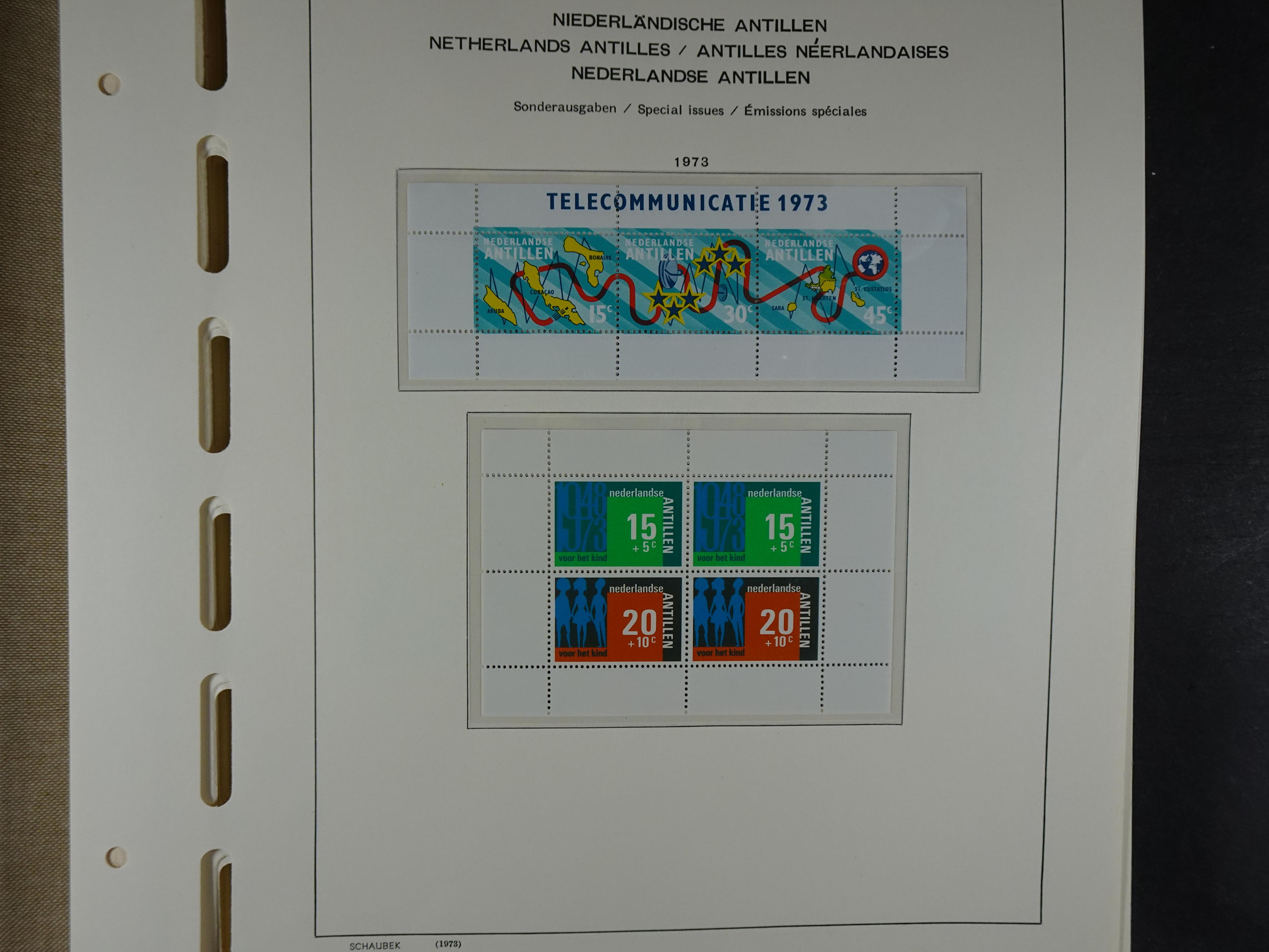1949 - 2010 compleet postfris op ENFACE NA, deze heeft lichte plakker 164