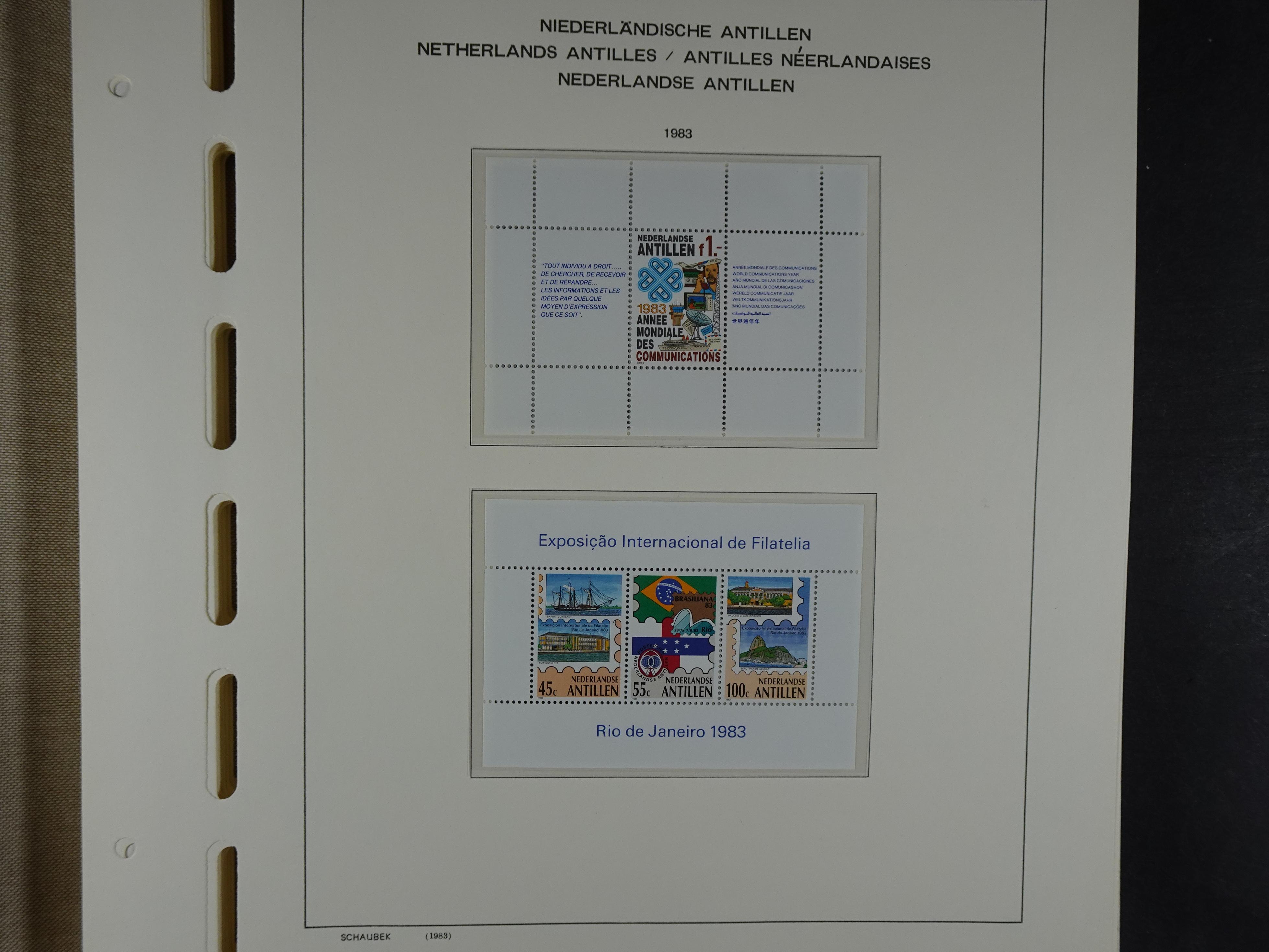 1949 - 2010 compleet postfris op ENFACE NA, deze heeft lichte plakker 179