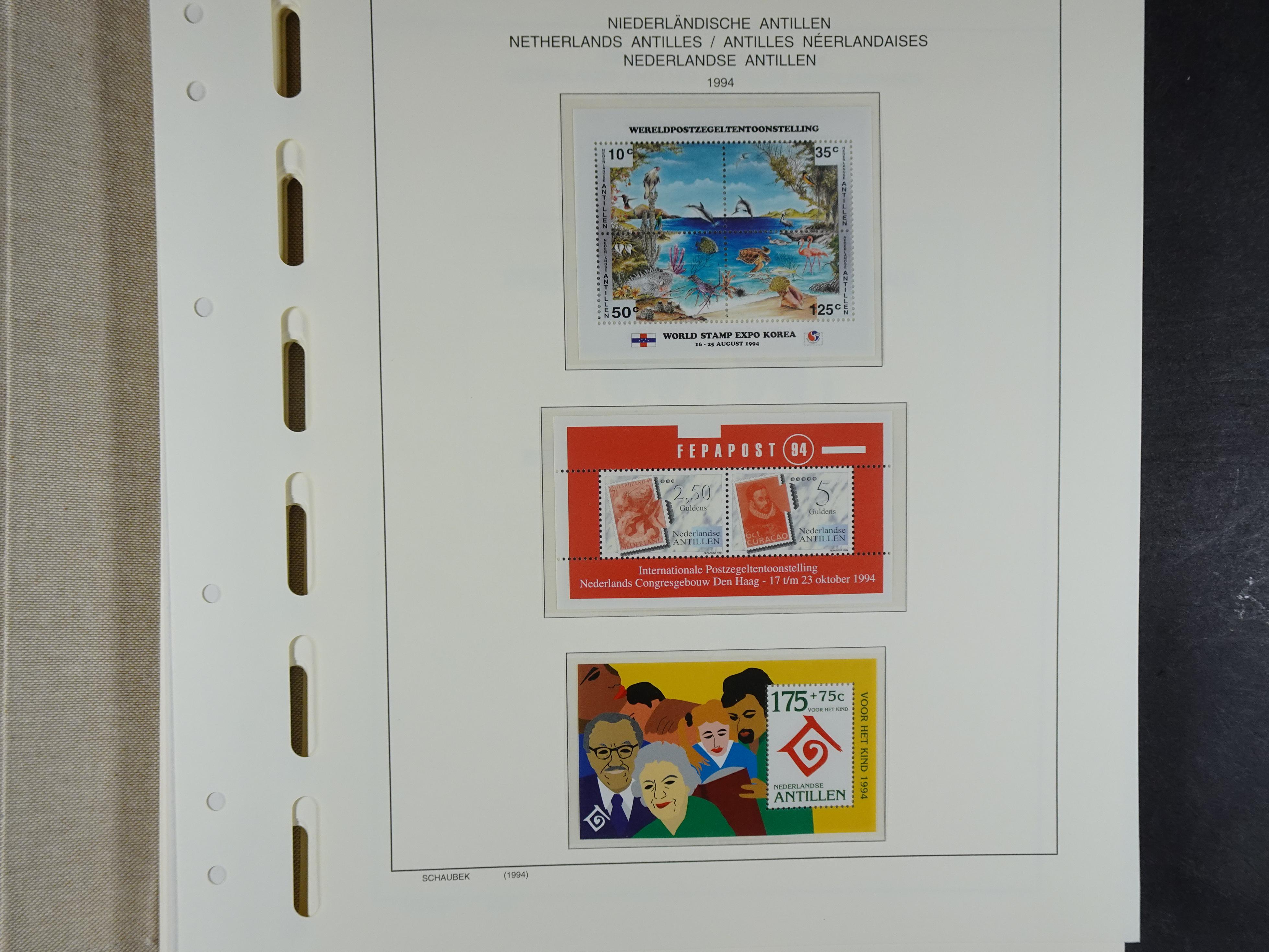 1949 - 2010 compleet postfris op ENFACE NA, deze heeft lichte plakker 190