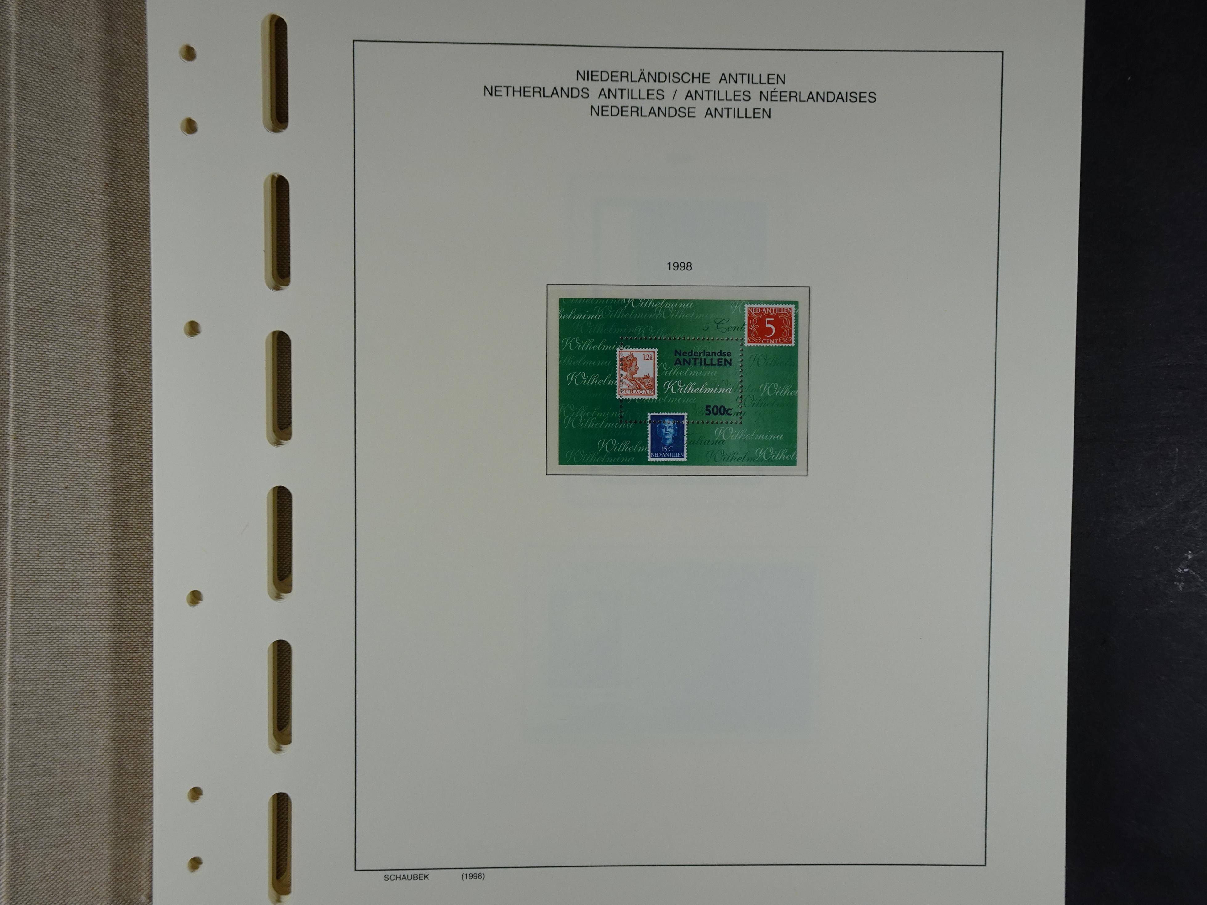 1949 - 2010 compleet postfris op ENFACE NA, deze heeft lichte plakker 194