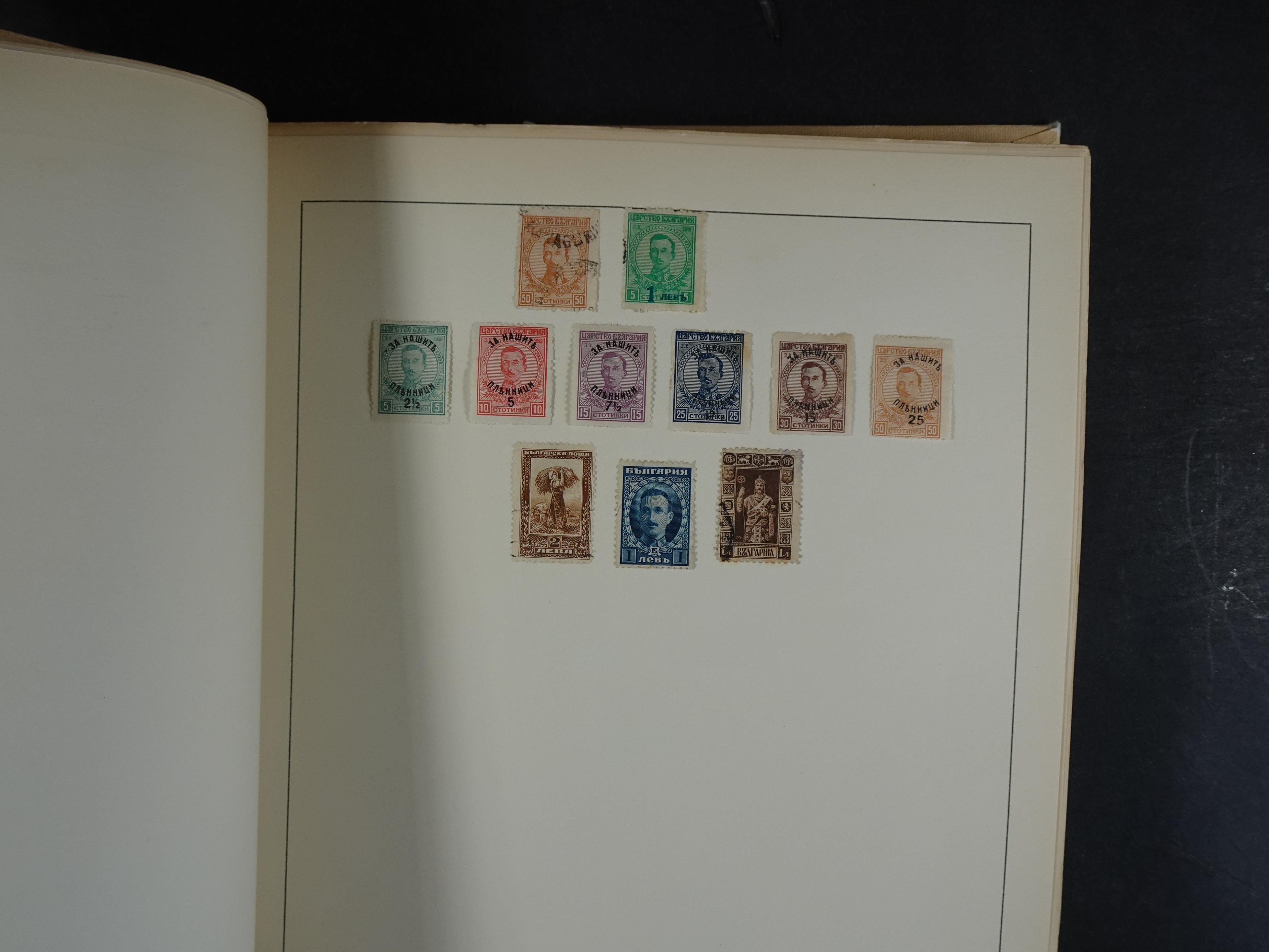 Mooie collectie met veel beter materiaal. 46