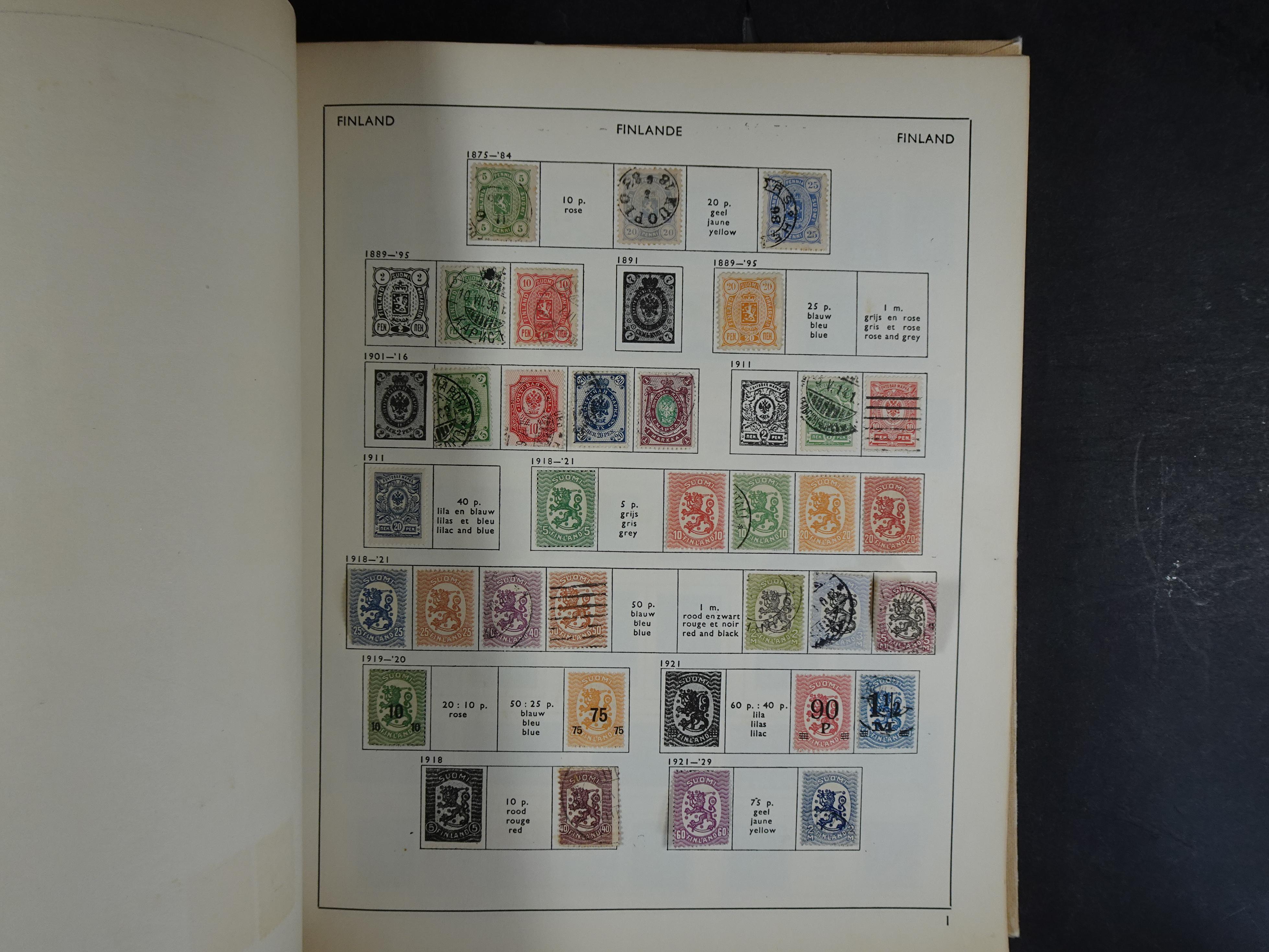 Mooie collectie met veel beter materiaal. 105