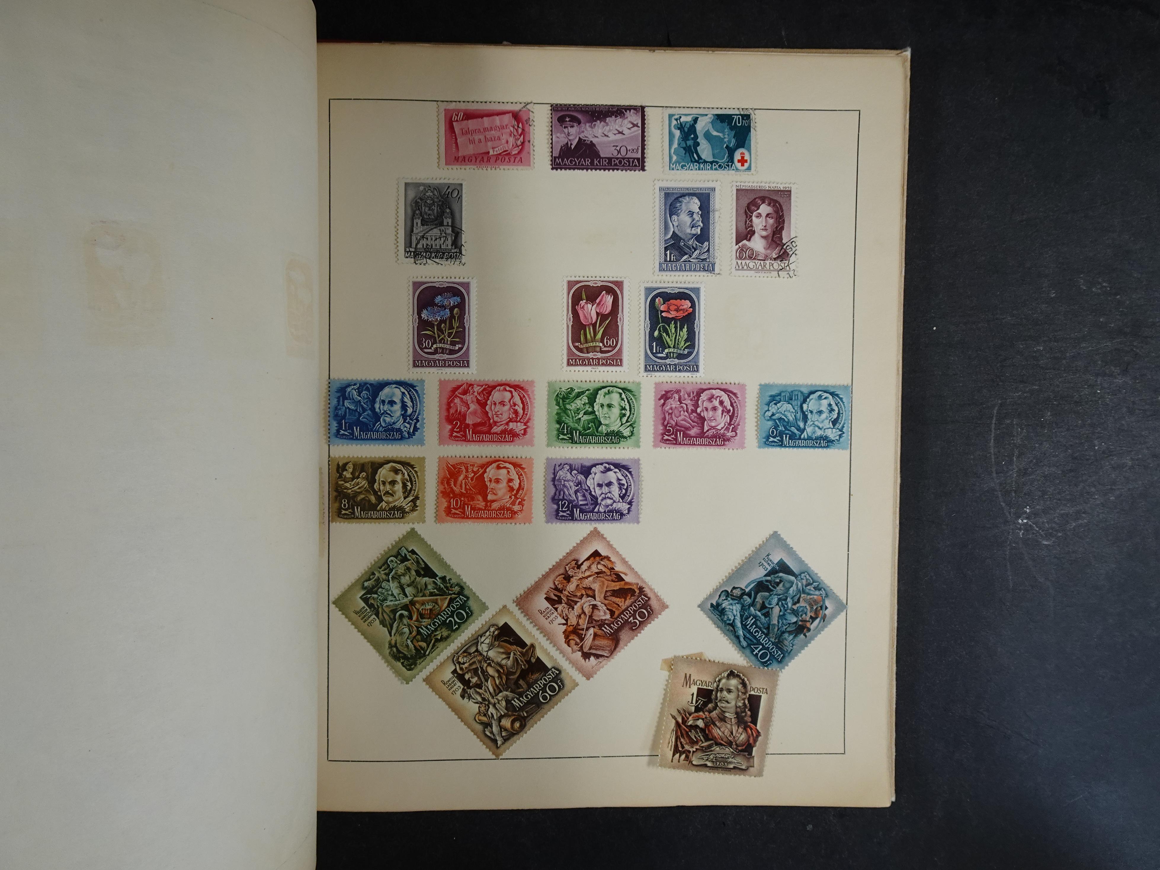 Mooie collectie met veel beter materiaal. 155