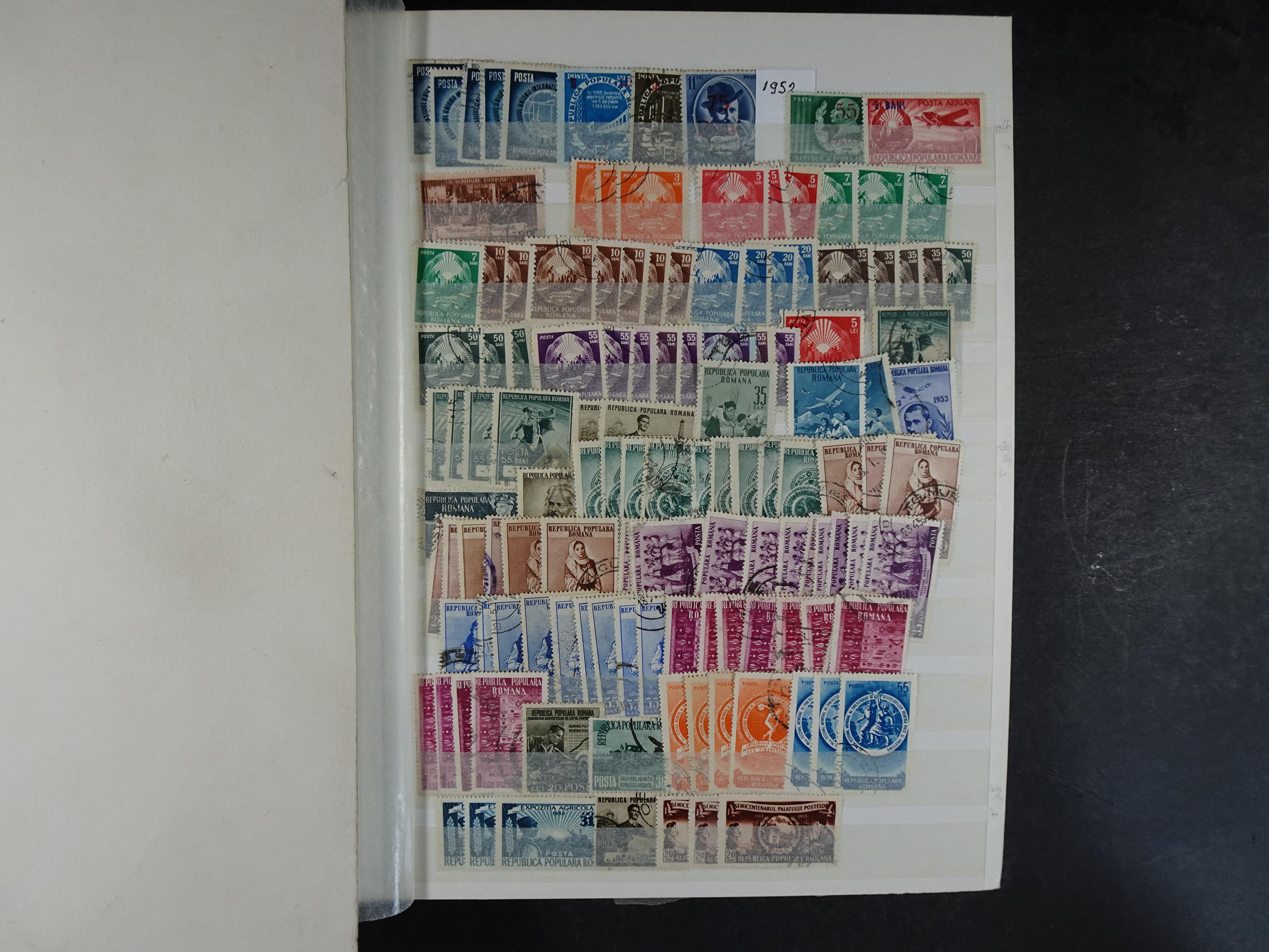 Enorme stock met veel beter materiaal. 17