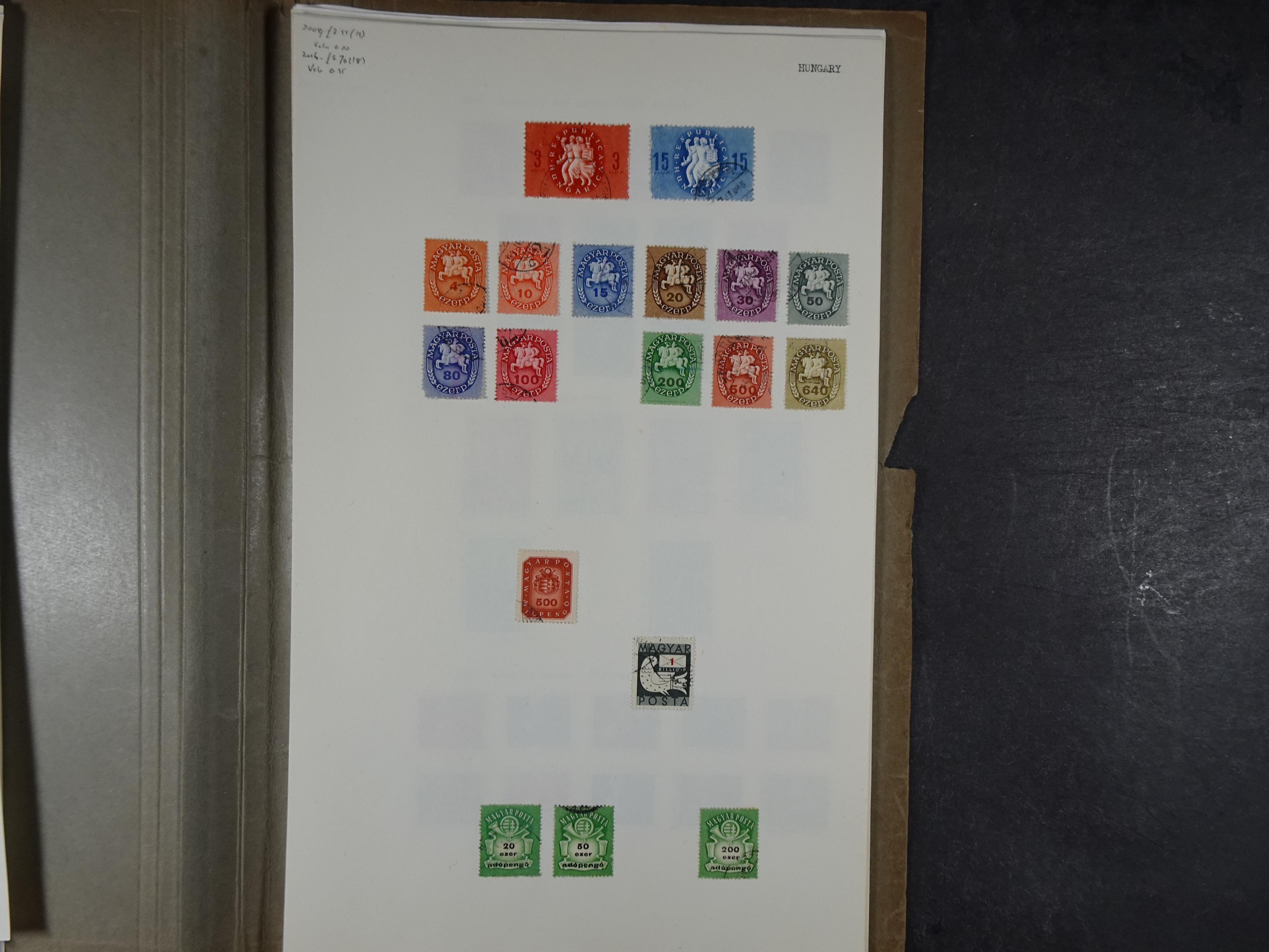 Aardige collectie met fraai gestempelde begin periode materiaal 1e plakker. 44