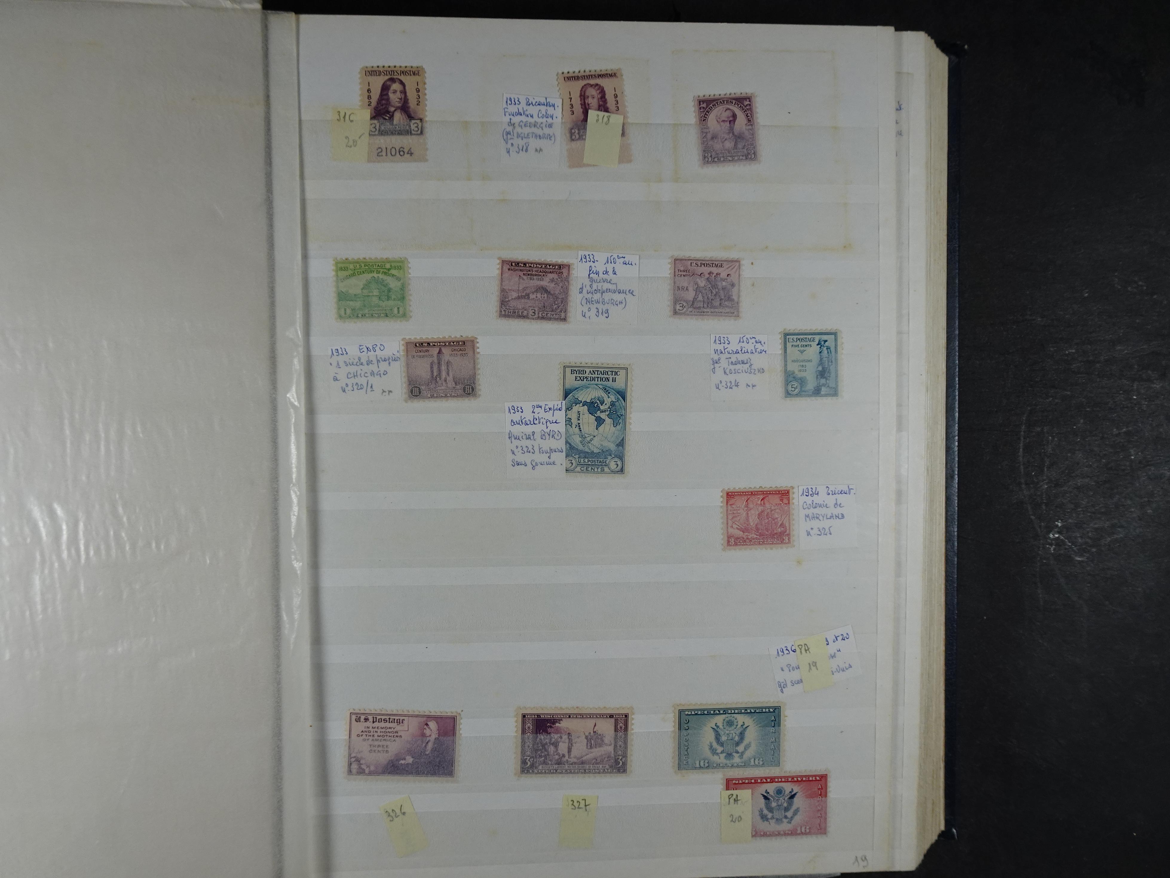 Fraai collectie, veel postfris materiaal onder andere presidenten serie. 15