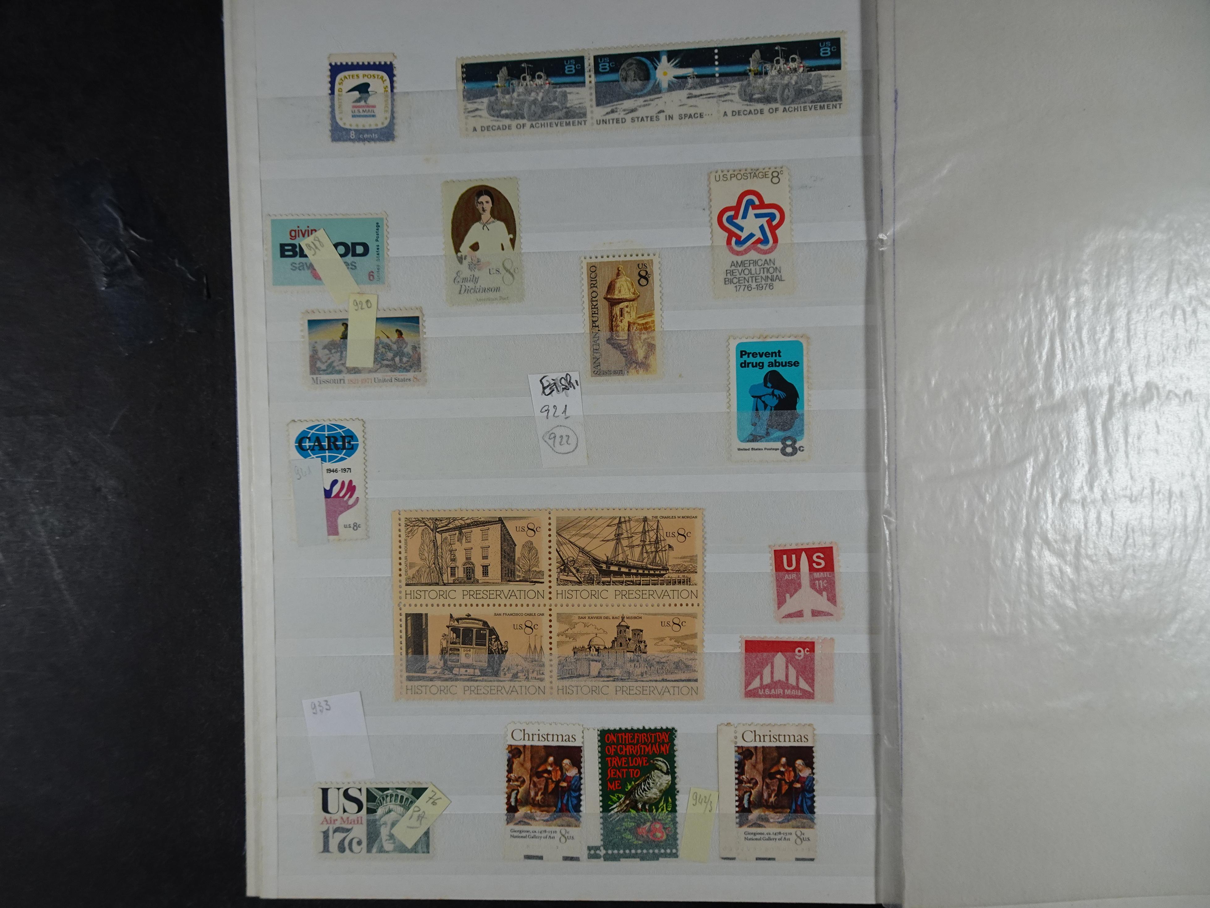 Fraai collectie, veel postfris materiaal onder andere presidenten serie. 53