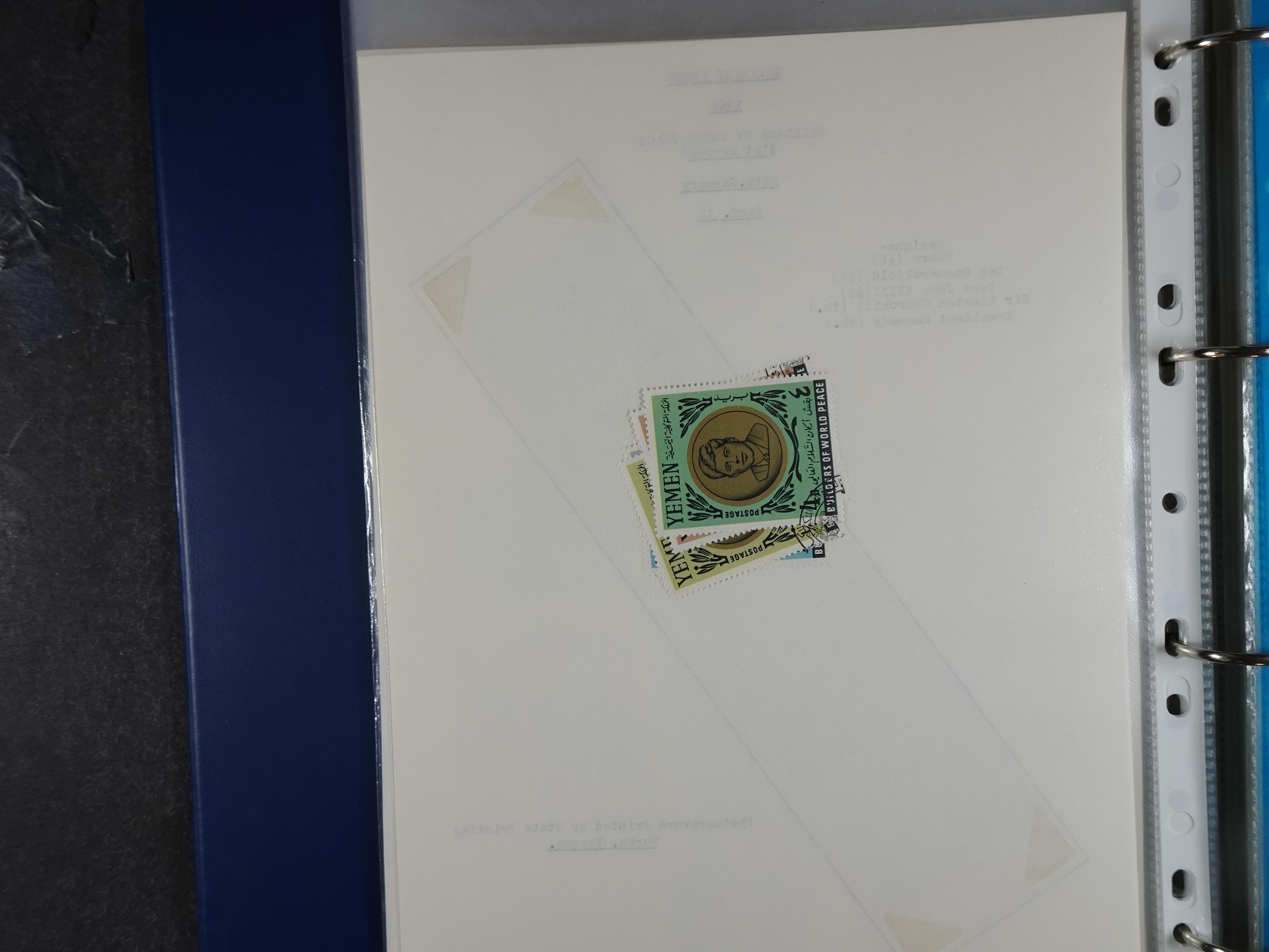 Mooie opgezette collectie veel deel gestempeld met betere blokken. 
Jaren 60 postfris. 21