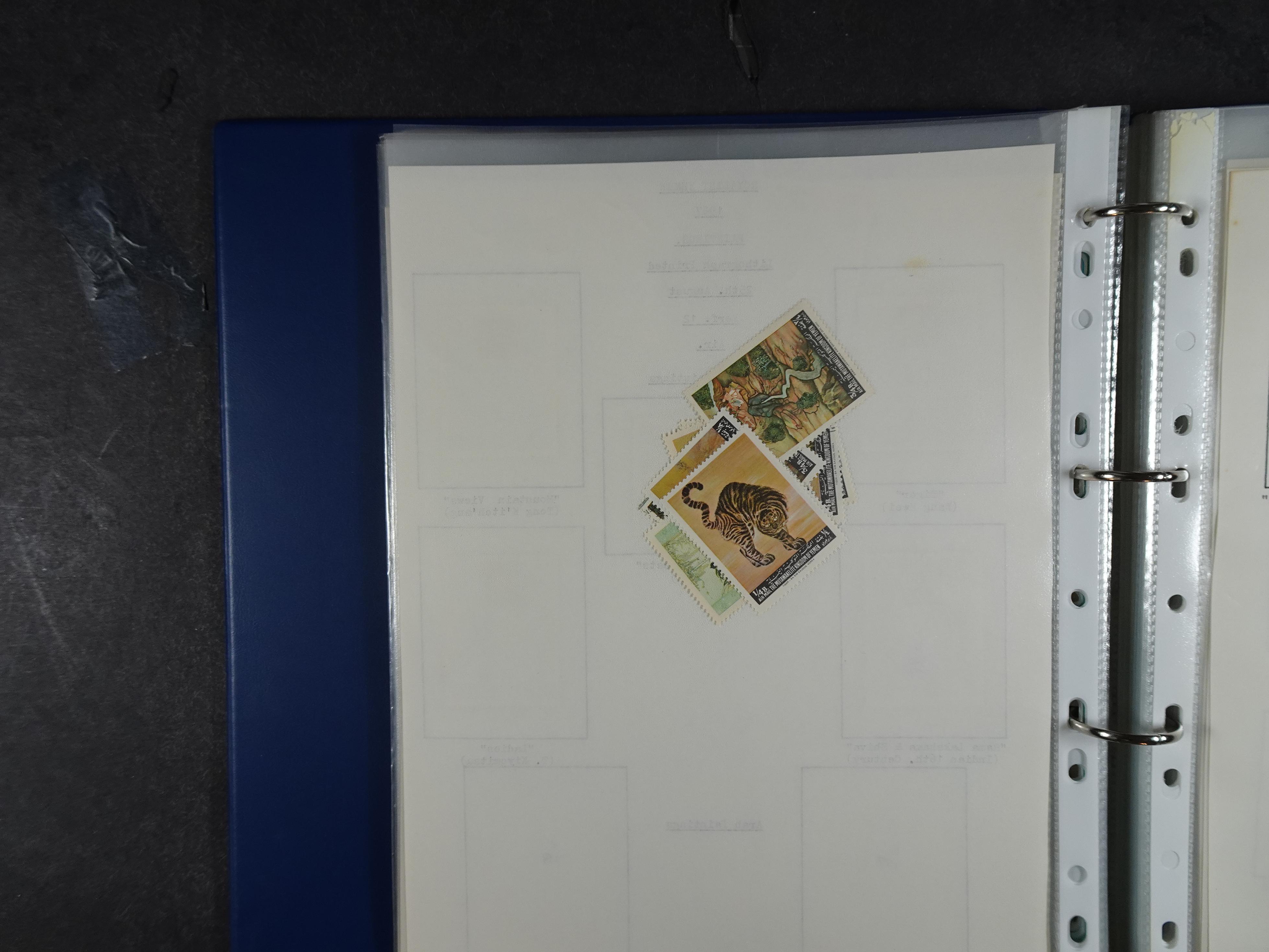 Mooie opgezette collectie veel deel gestempeld met betere blokken. 
Jaren 60 postfris. 34