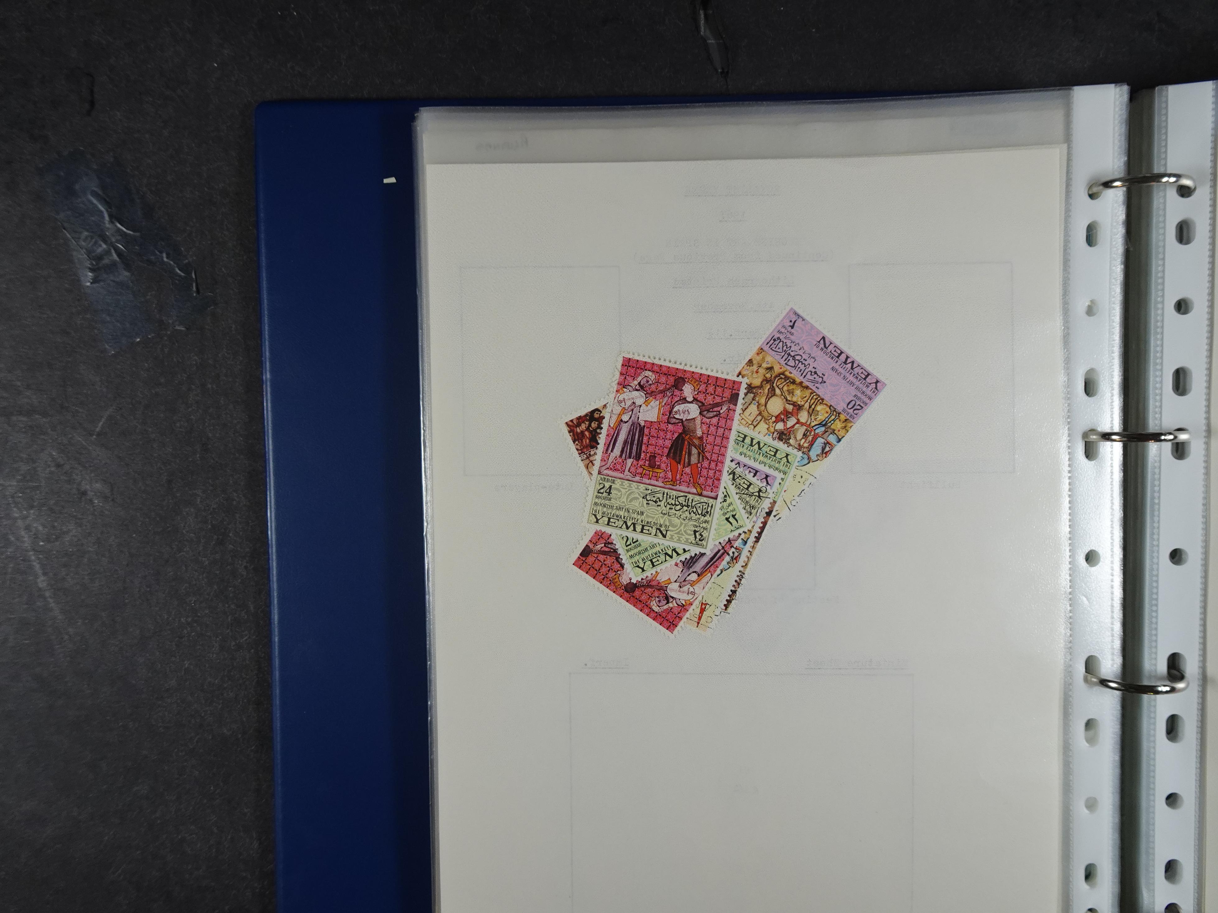 Mooie opgezette collectie veel deel gestempeld met betere blokken. 
Jaren 60 postfris. 46