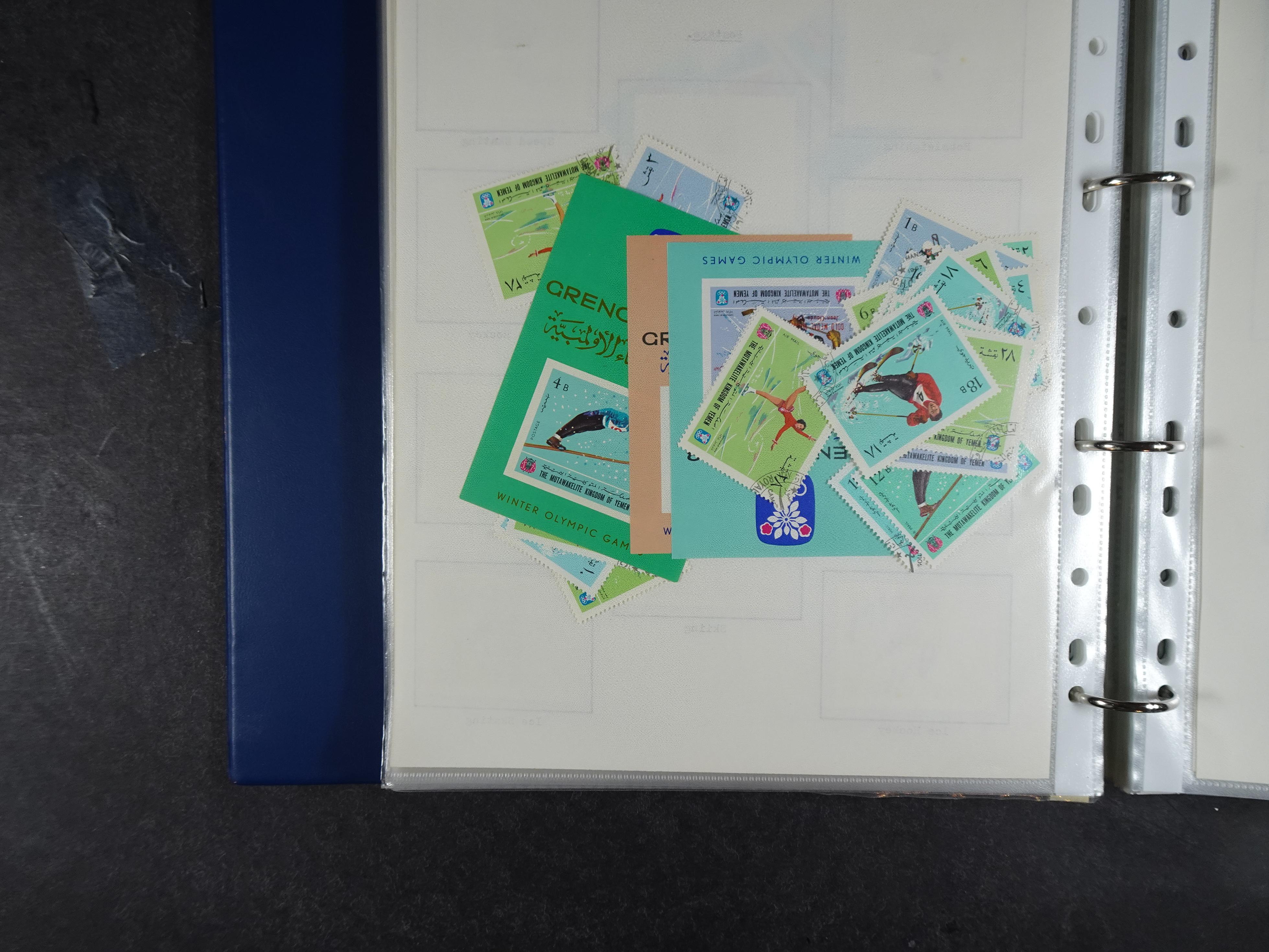 Mooie opgezette collectie veel deel gestempeld met betere blokken. 
Jaren 60 postfris. 54