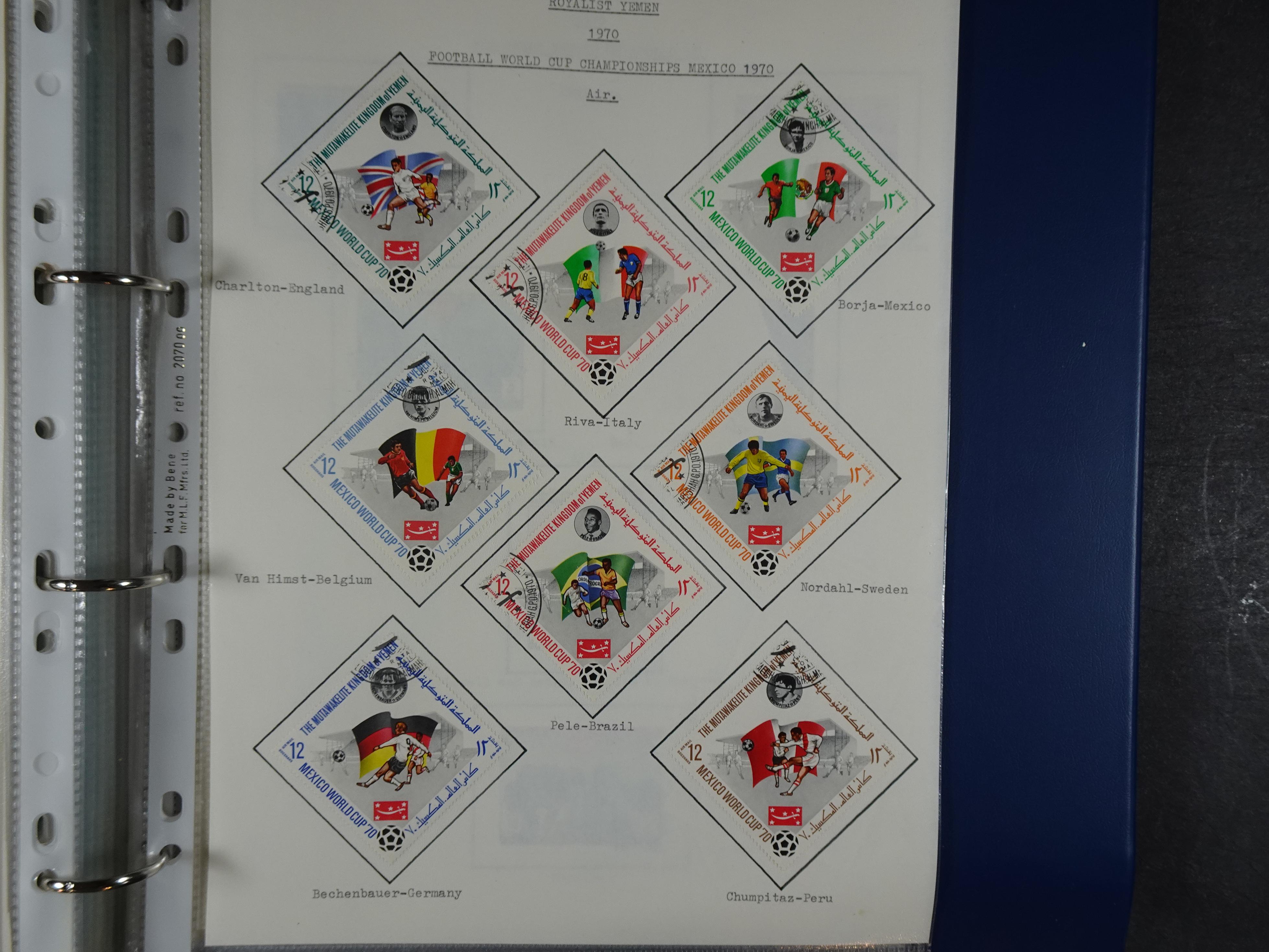 Mooie opgezette collectie veel deel gestempeld met betere blokken. 
Jaren 60 postfris. 109