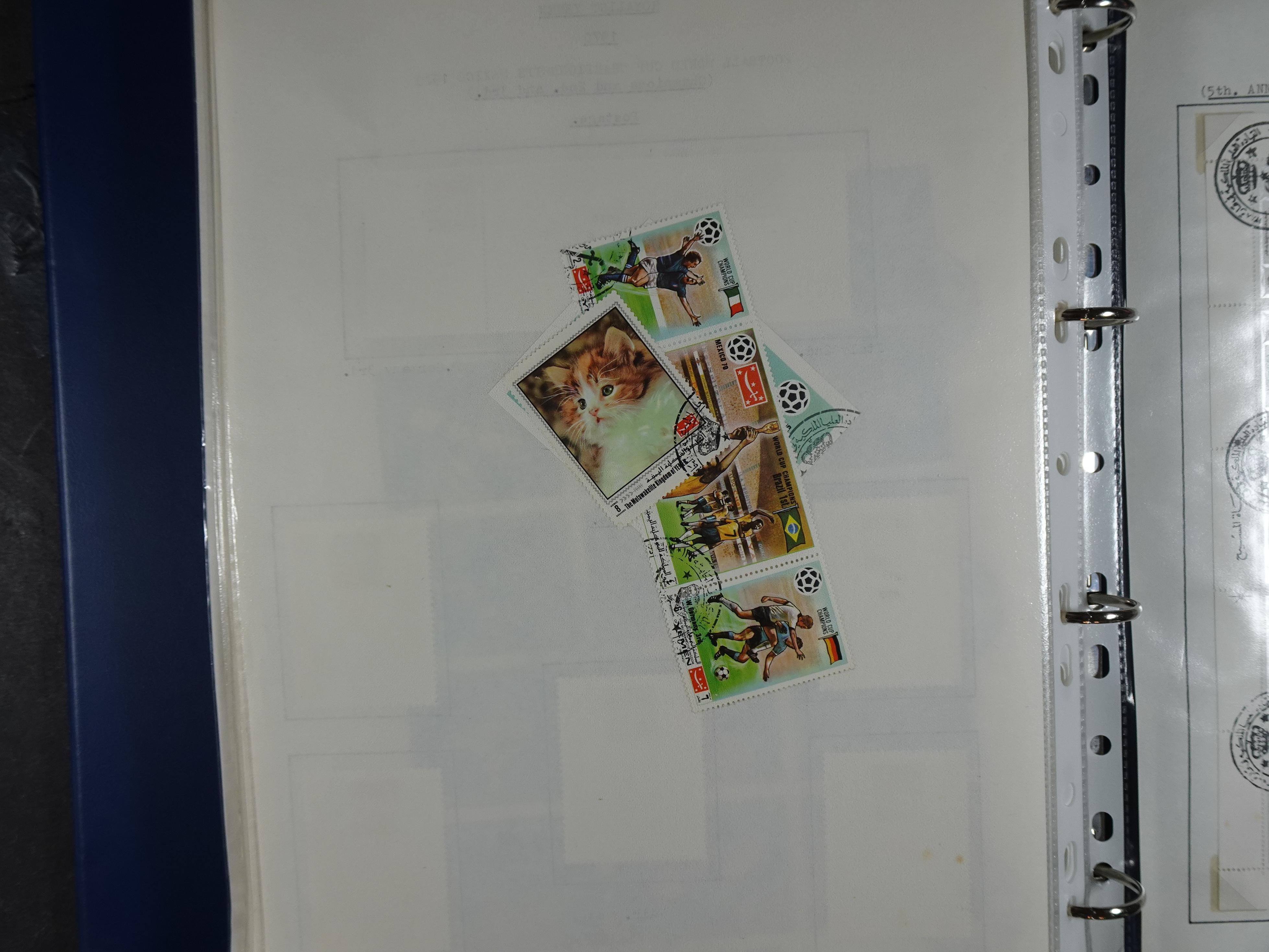 Mooie opgezette collectie veel deel gestempeld met betere blokken. 
Jaren 60 postfris. 118