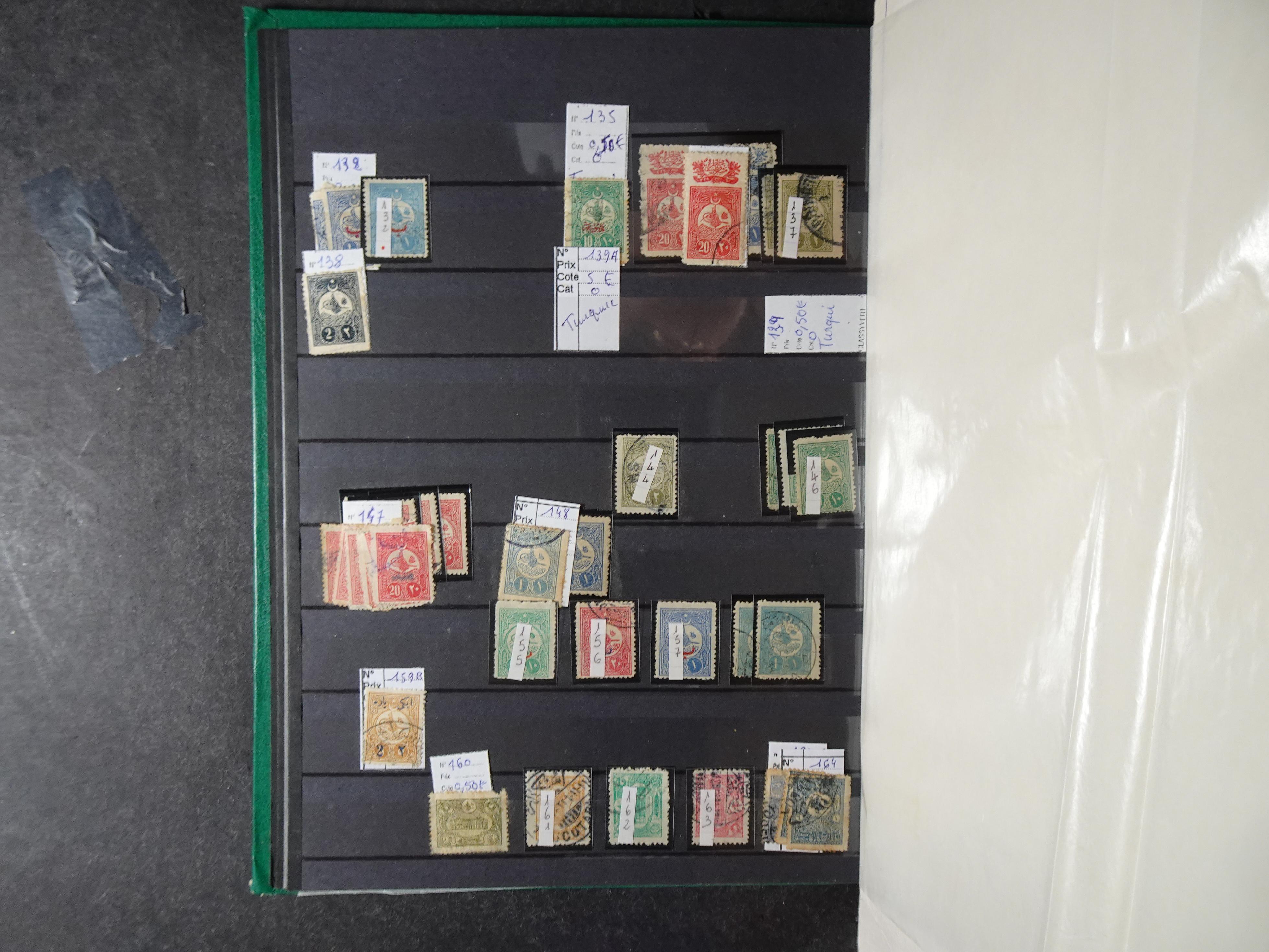 Verzameling klassiek materiaal met betere stempels daarbij Montenegro, Servië, Toeva (Niet vaak aangeboden). 4