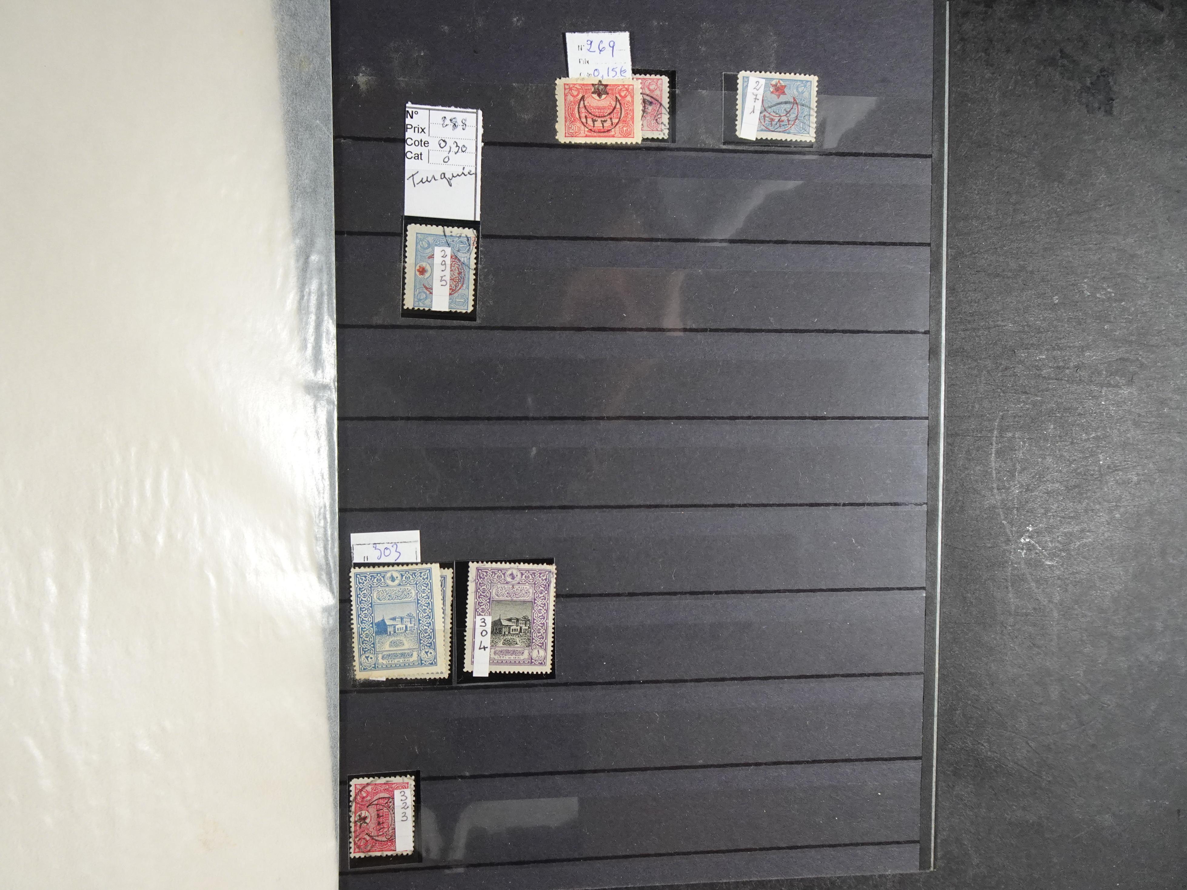 Verzameling klassiek materiaal met betere stempels daarbij Montenegro, Servië, Toeva (Niet vaak aangeboden). 7