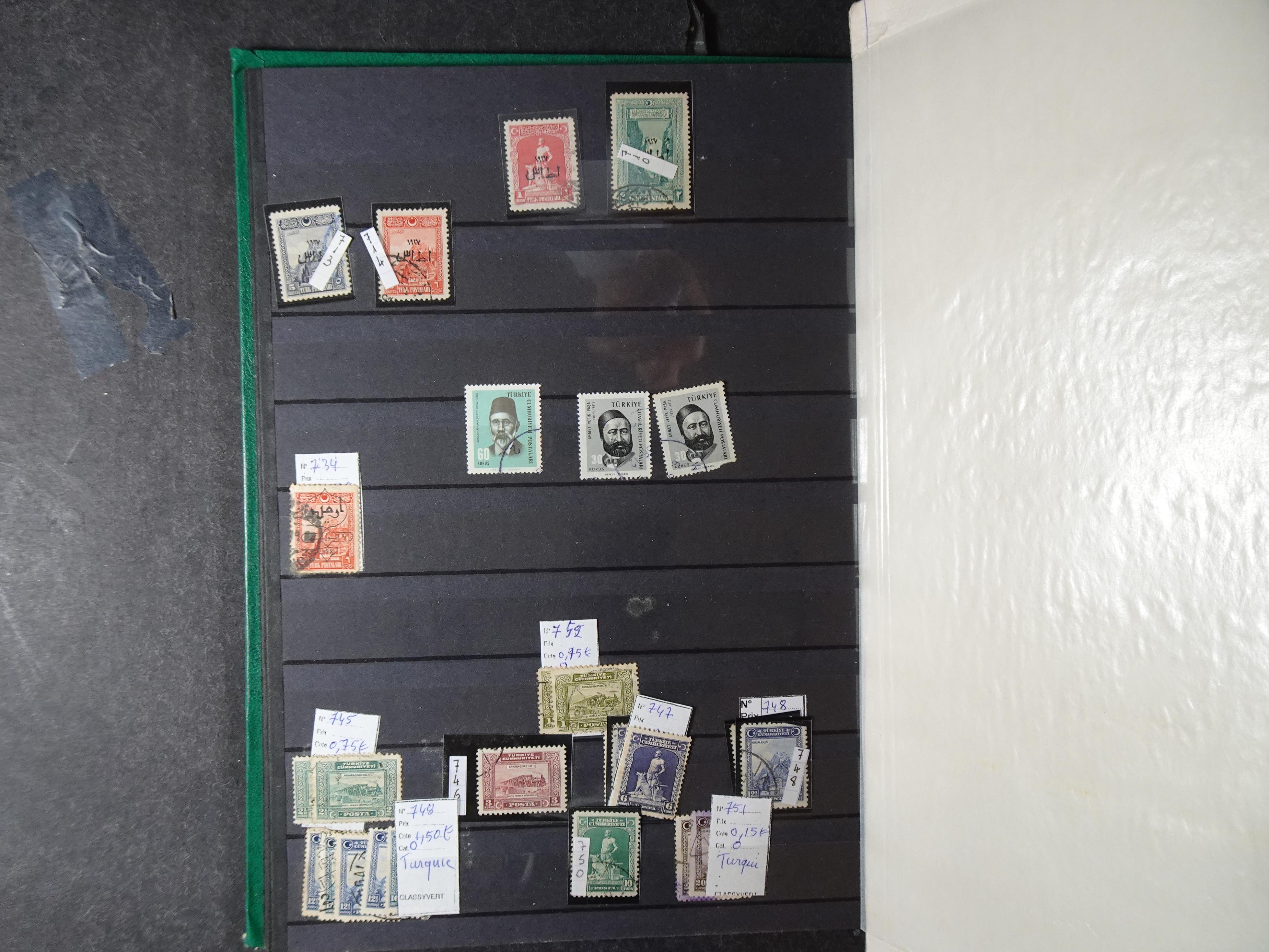 Verzameling klassiek materiaal met betere stempels daarbij Montenegro, Servië, Toeva (Niet vaak aangeboden). 12