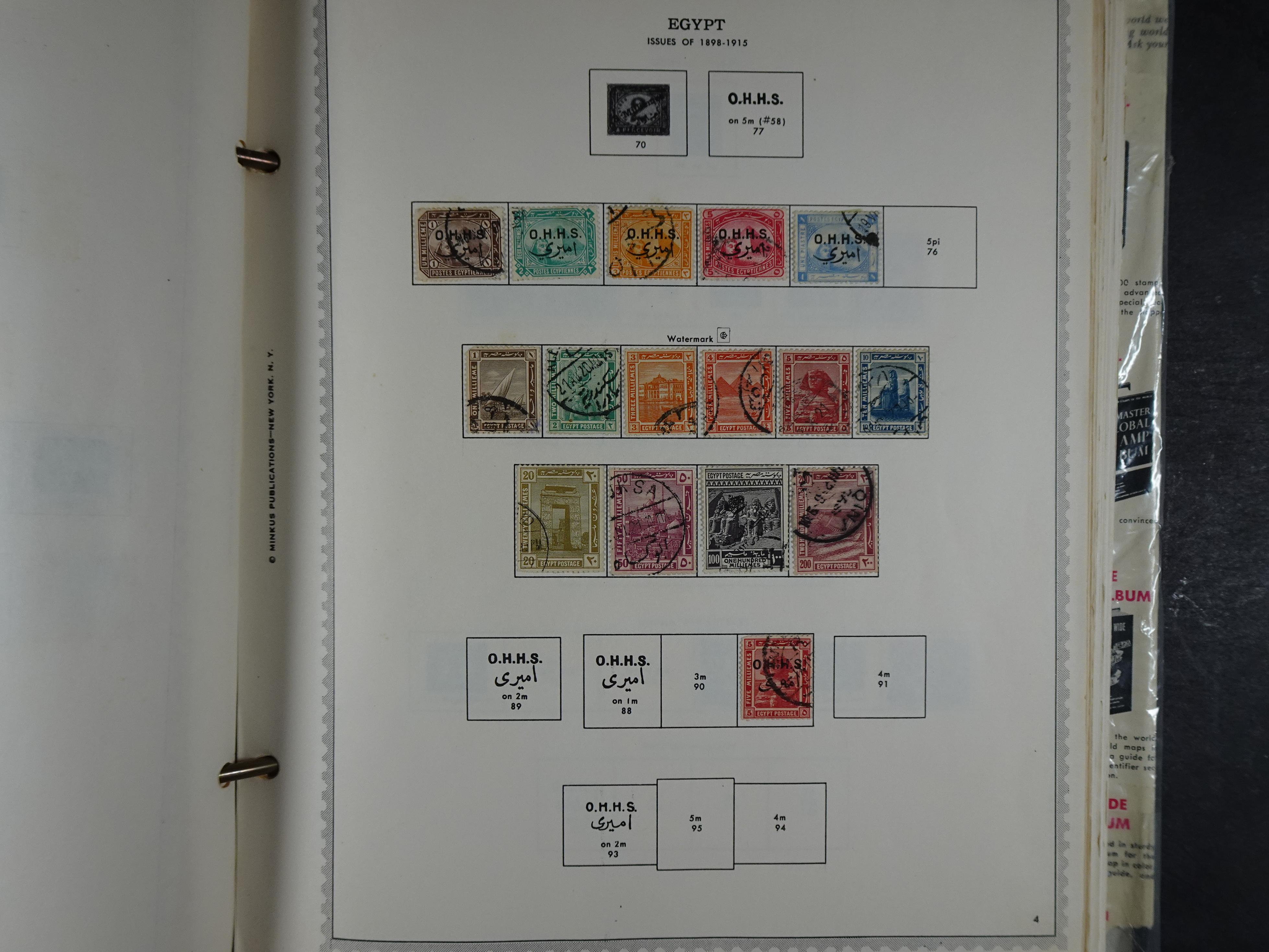 Redelijk compleet verzameling  zonder veel bijzonderdelen.
Veel 1e plakker. 18