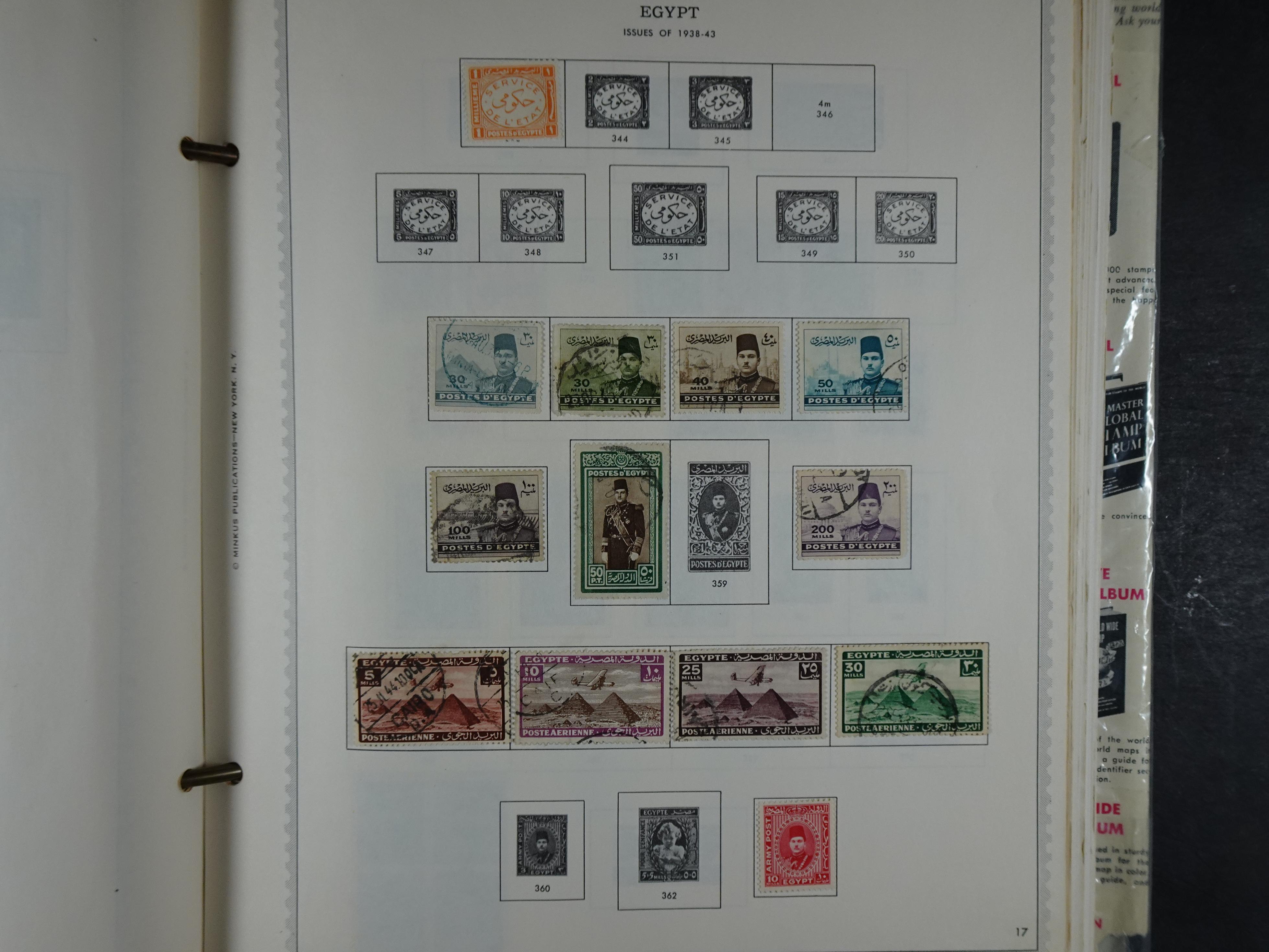 Redelijk compleet verzameling  zonder veel bijzonderdelen.
Veel 1e plakker. 28