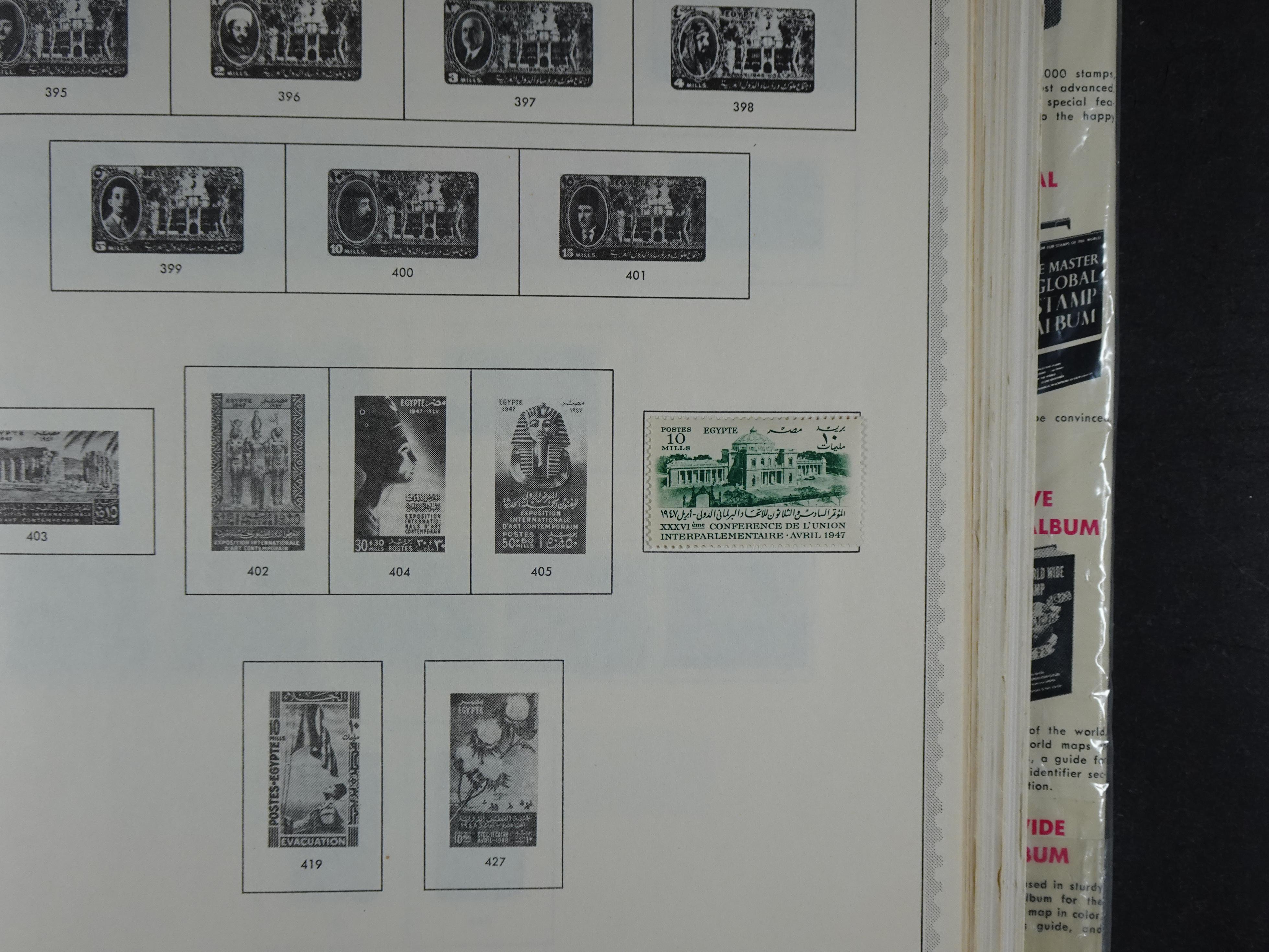 Redelijk compleet verzameling  zonder veel bijzonderdelen.
Veel 1e plakker. 30