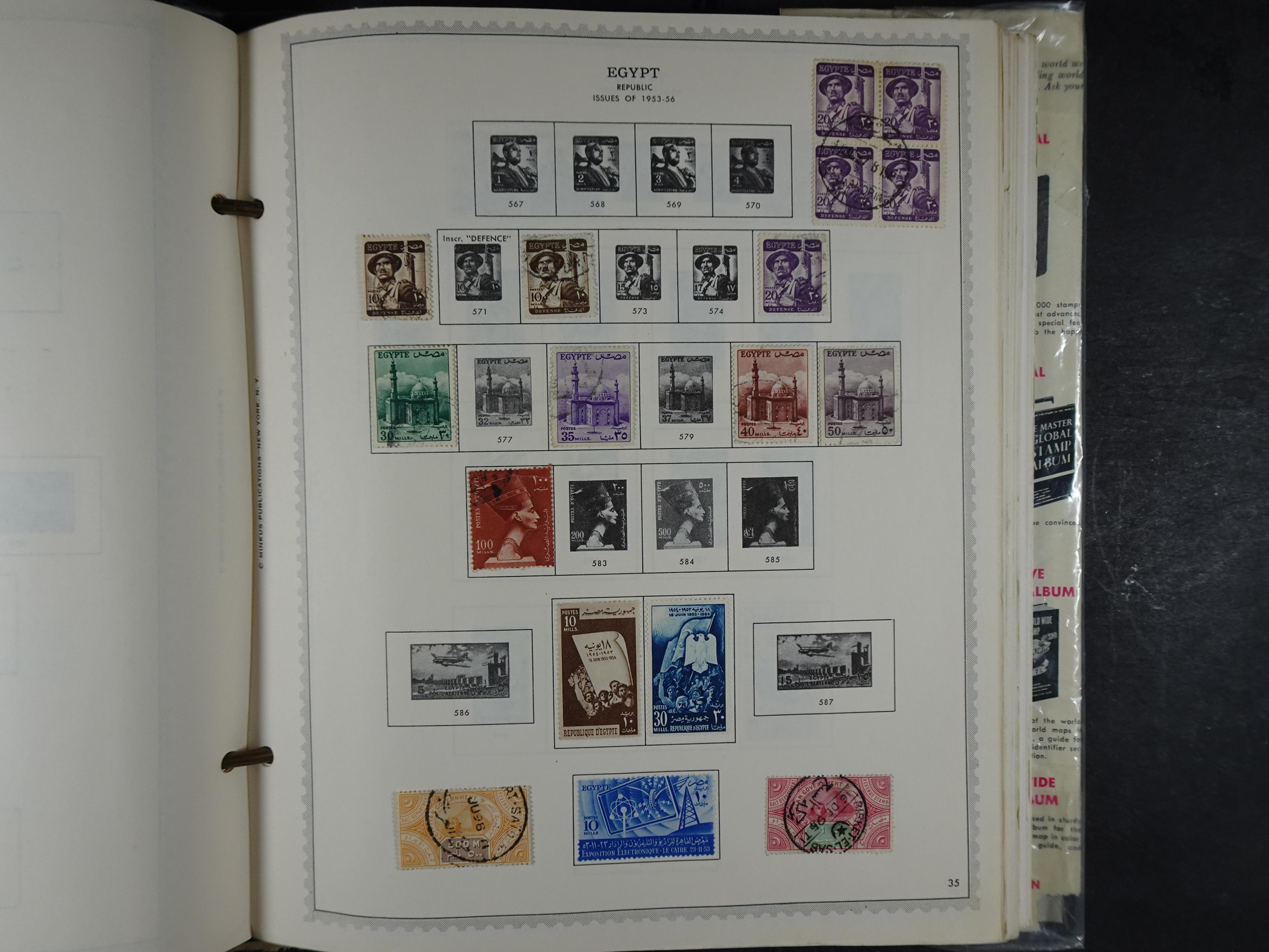 Redelijk compleet verzameling  zonder veel bijzonderdelen.
Veel 1e plakker. 36