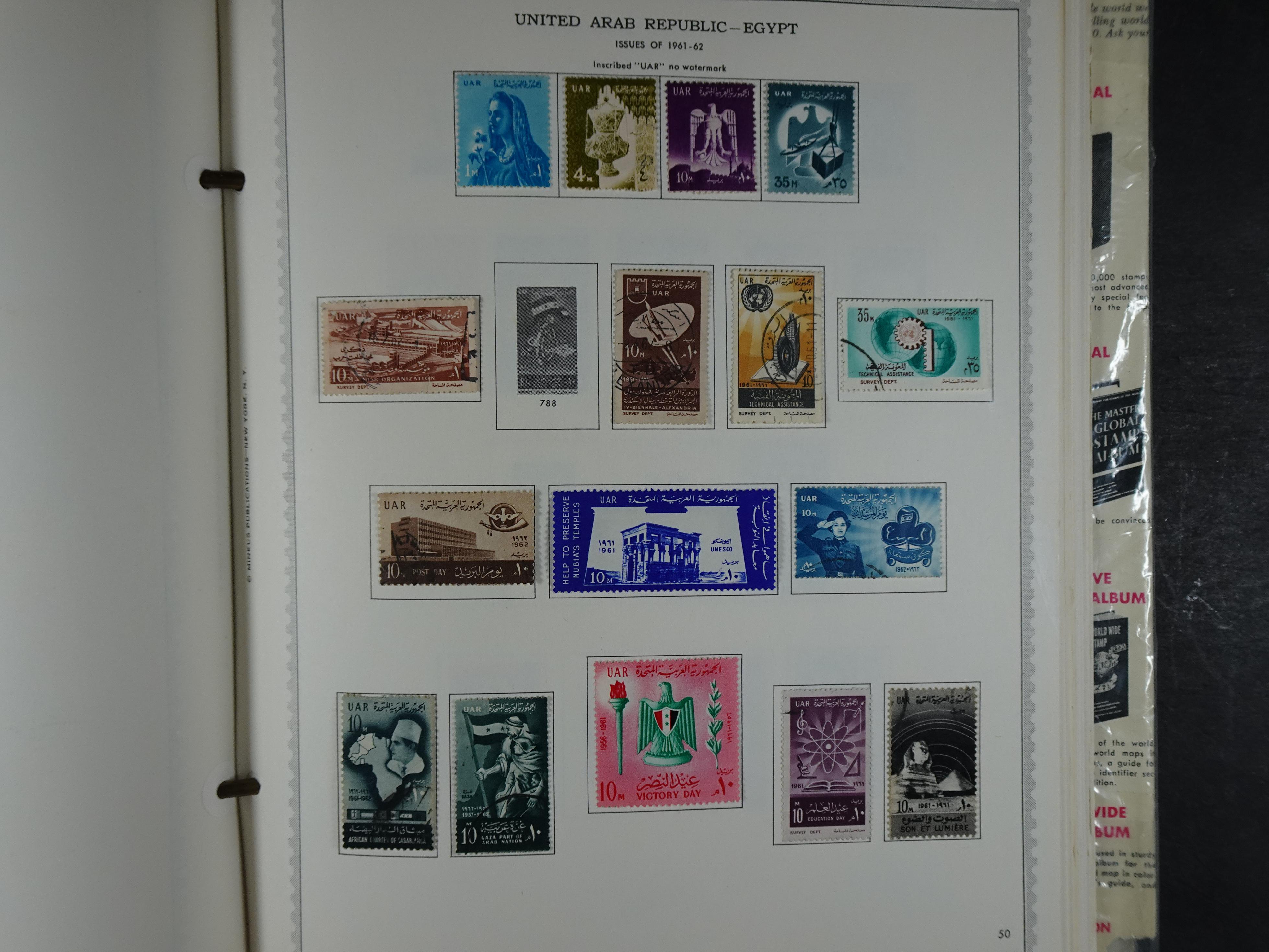 Redelijk compleet verzameling  zonder veel bijzonderdelen.
Veel 1e plakker. 50