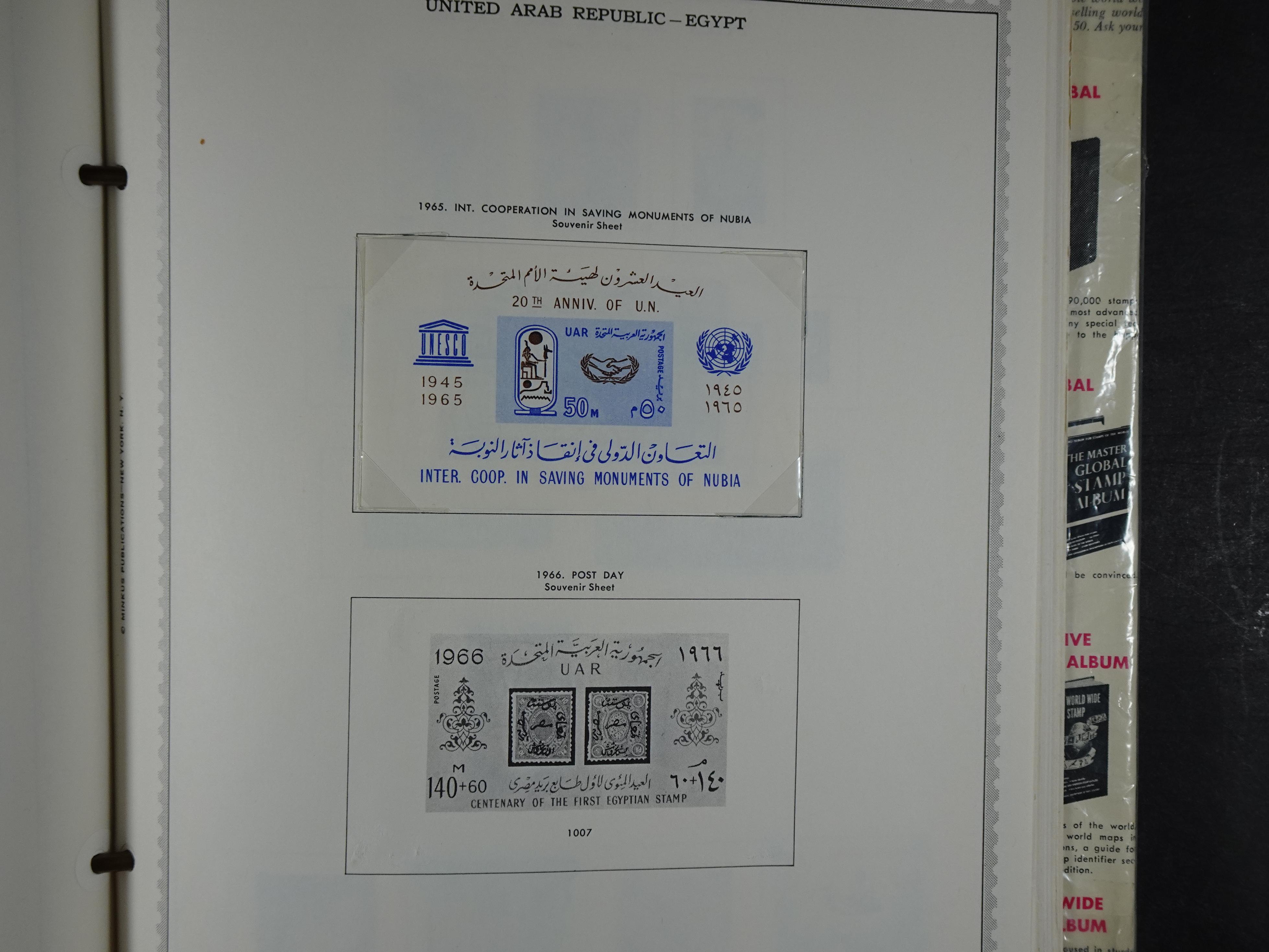 Redelijk compleet verzameling  zonder veel bijzonderdelen.
Veel 1e plakker. 64