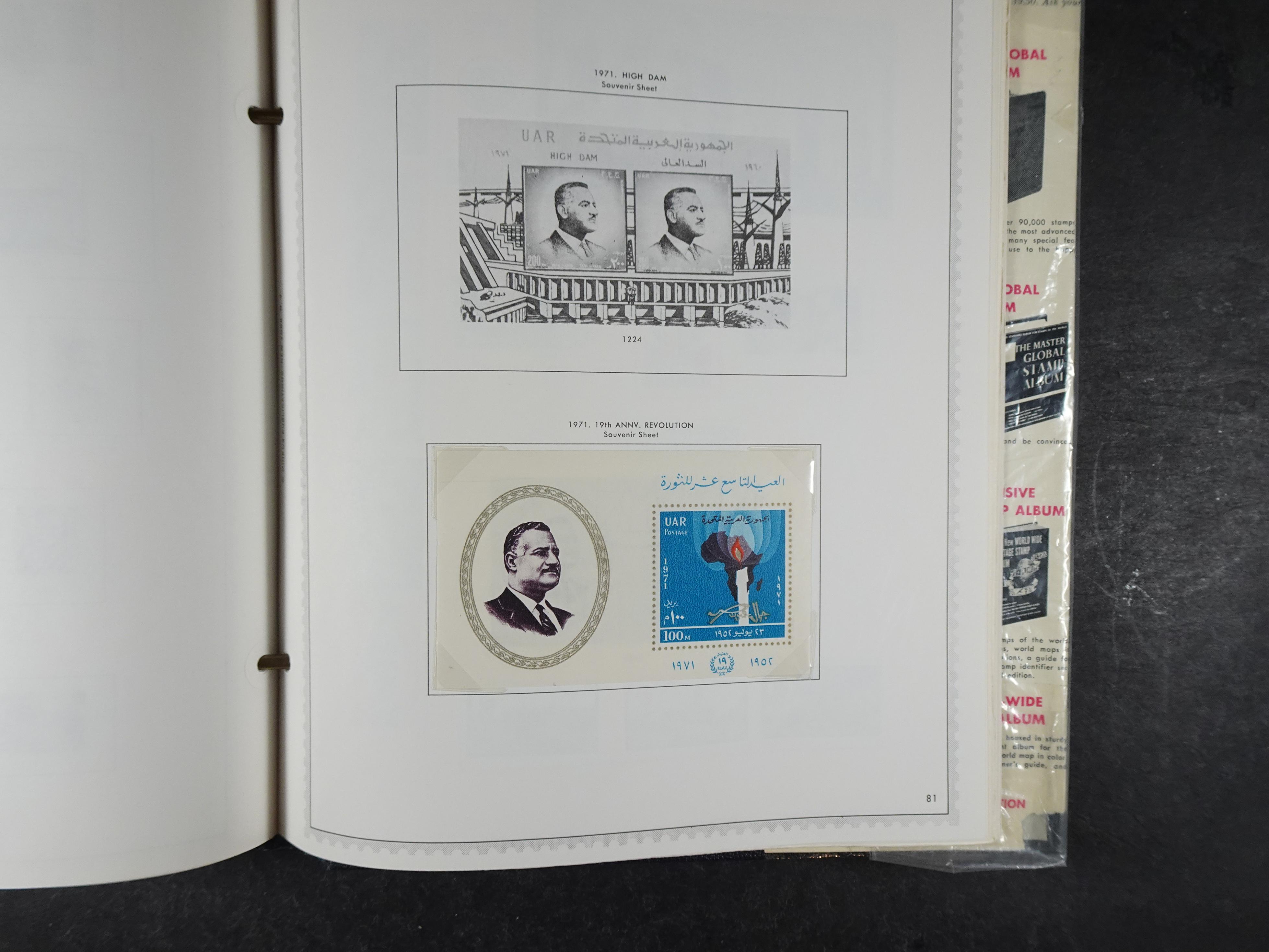 Redelijk compleet verzameling  zonder veel bijzonderdelen.
Veel 1e plakker. 78