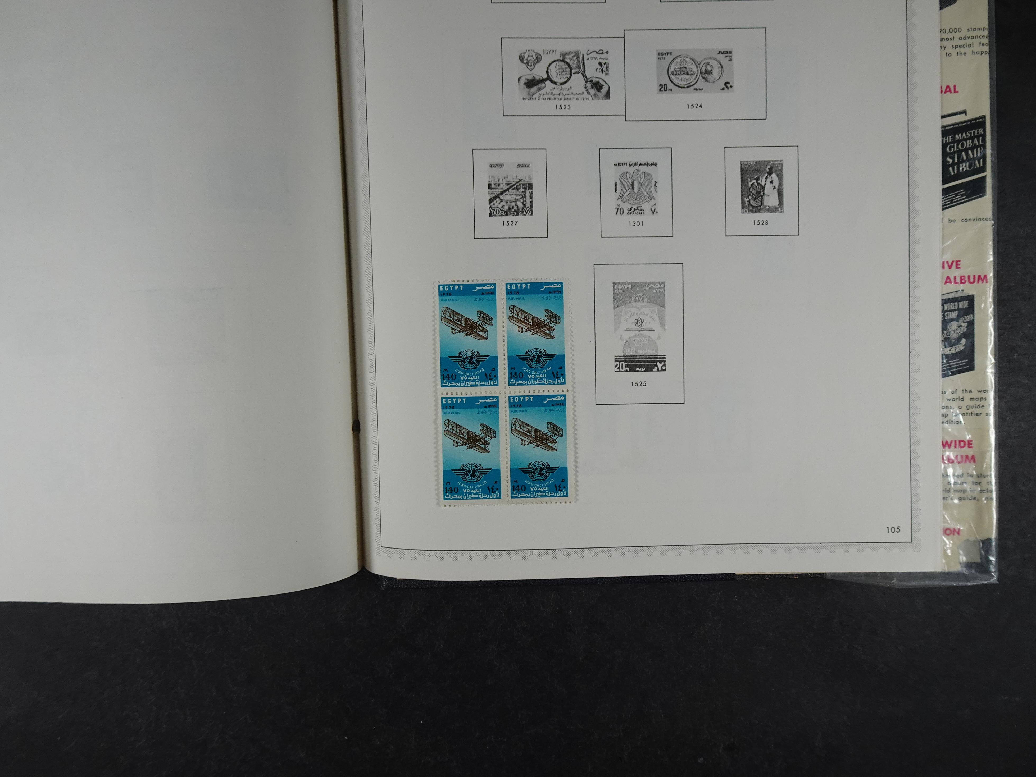 Redelijk compleet verzameling  zonder veel bijzonderdelen.
Veel 1e plakker. 89