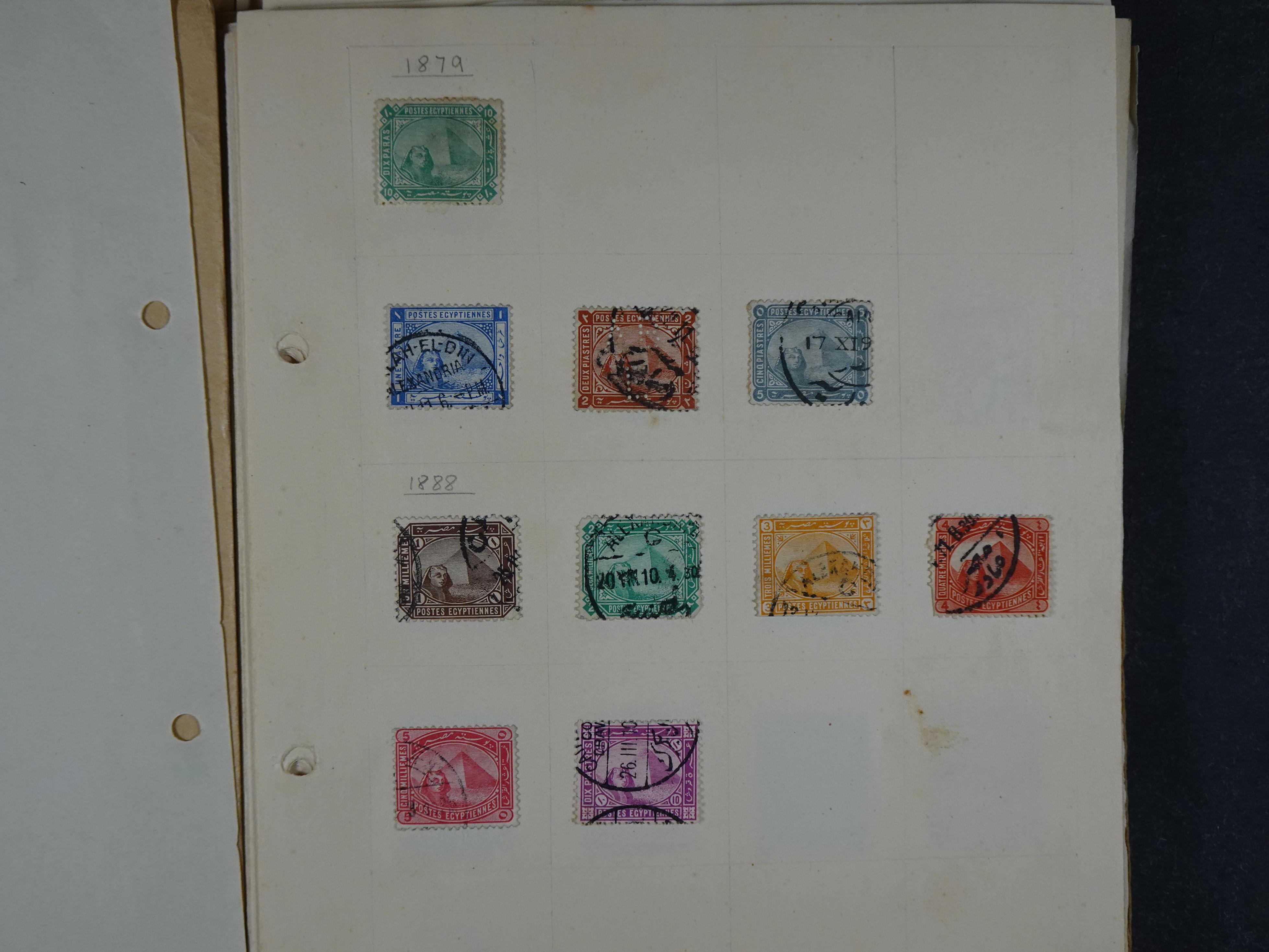 Redelijk compleet verzameling  zonder veel bijzonderdelen.
Veel 1e plakker. 95